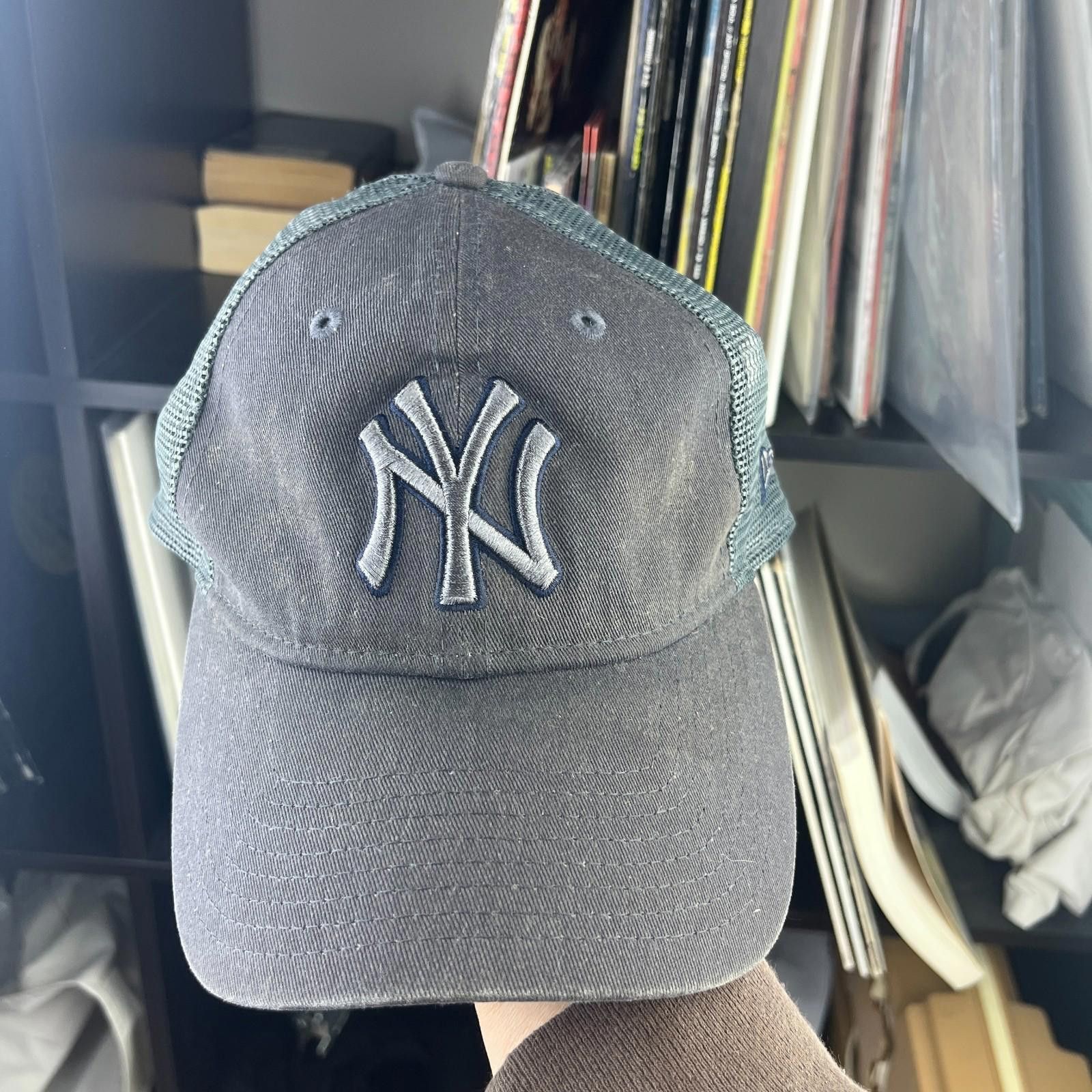 New Era Vintage New York Yankees MLB New Era Snapback Trucker Hat Size ONE SIZE - 1 Thumbnail