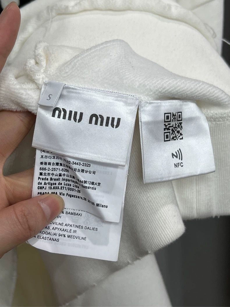 Prada Miu Miu White Distressed Sweatshirt Size Small -2505 Size US S / EU 44-46 / 1 - 3 Thumbnail