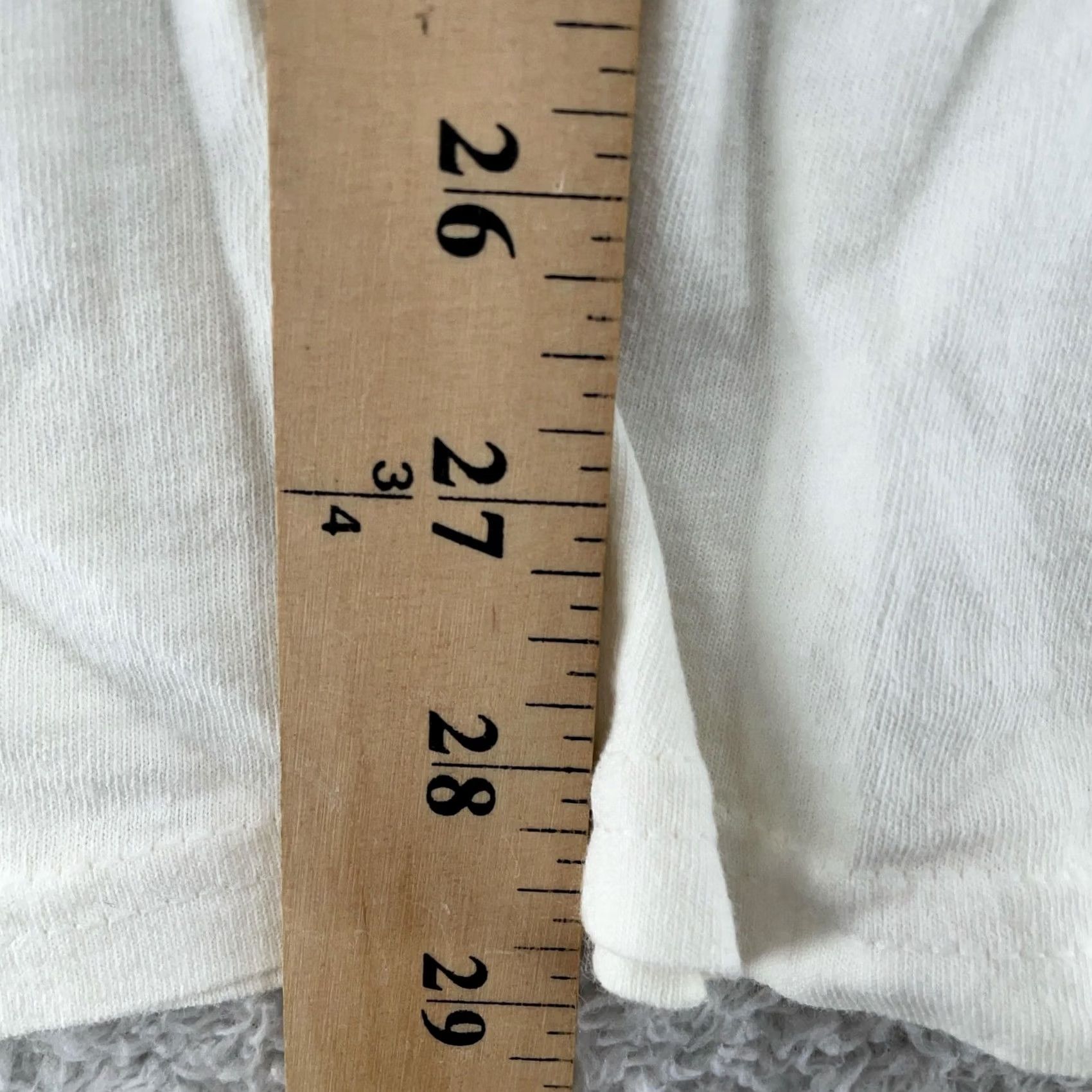 Hanes Vintage Hanes Shirt Mens Medium White Cotton Crew Neck Short Sleeve Tee Size US M / EU 48-50 / 2 - 6 Thumbnail