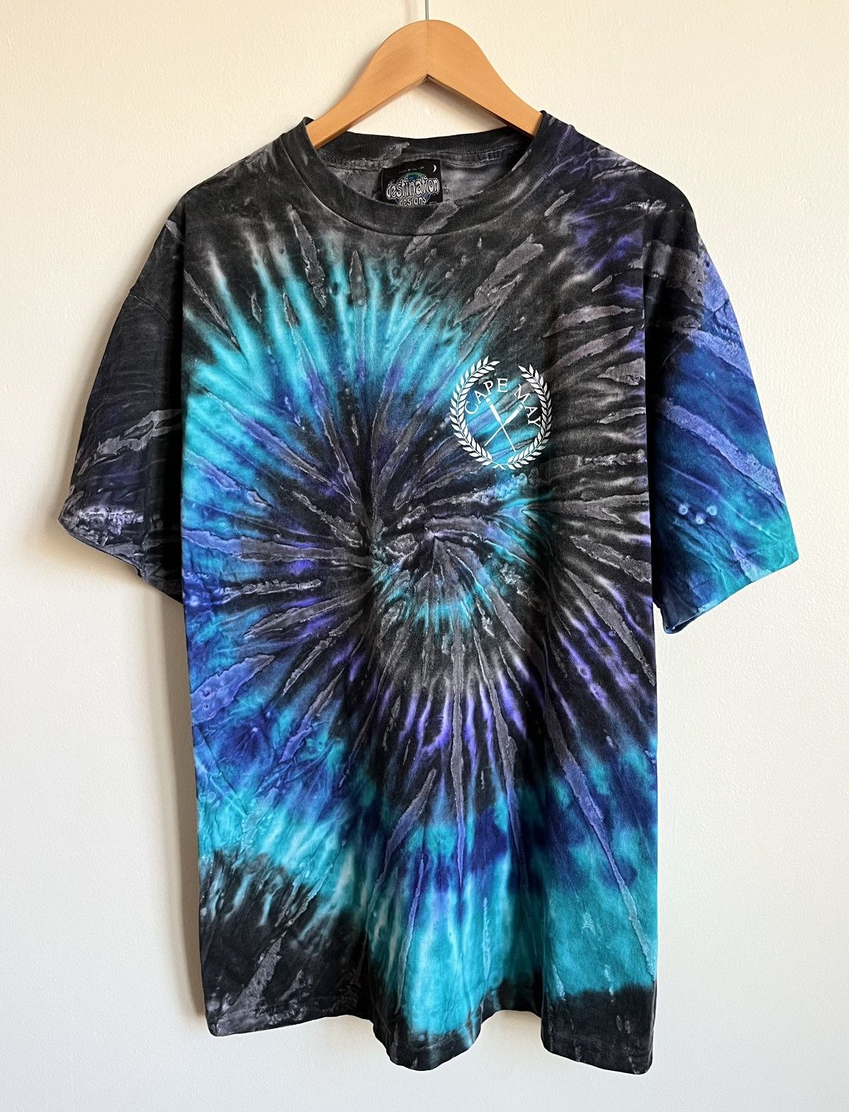Vintage Vintage 90’s Cape May Tie-Dye Single Stitch T-Shirt Size US XL / EU 56 / 4 - 1 Thumbnail