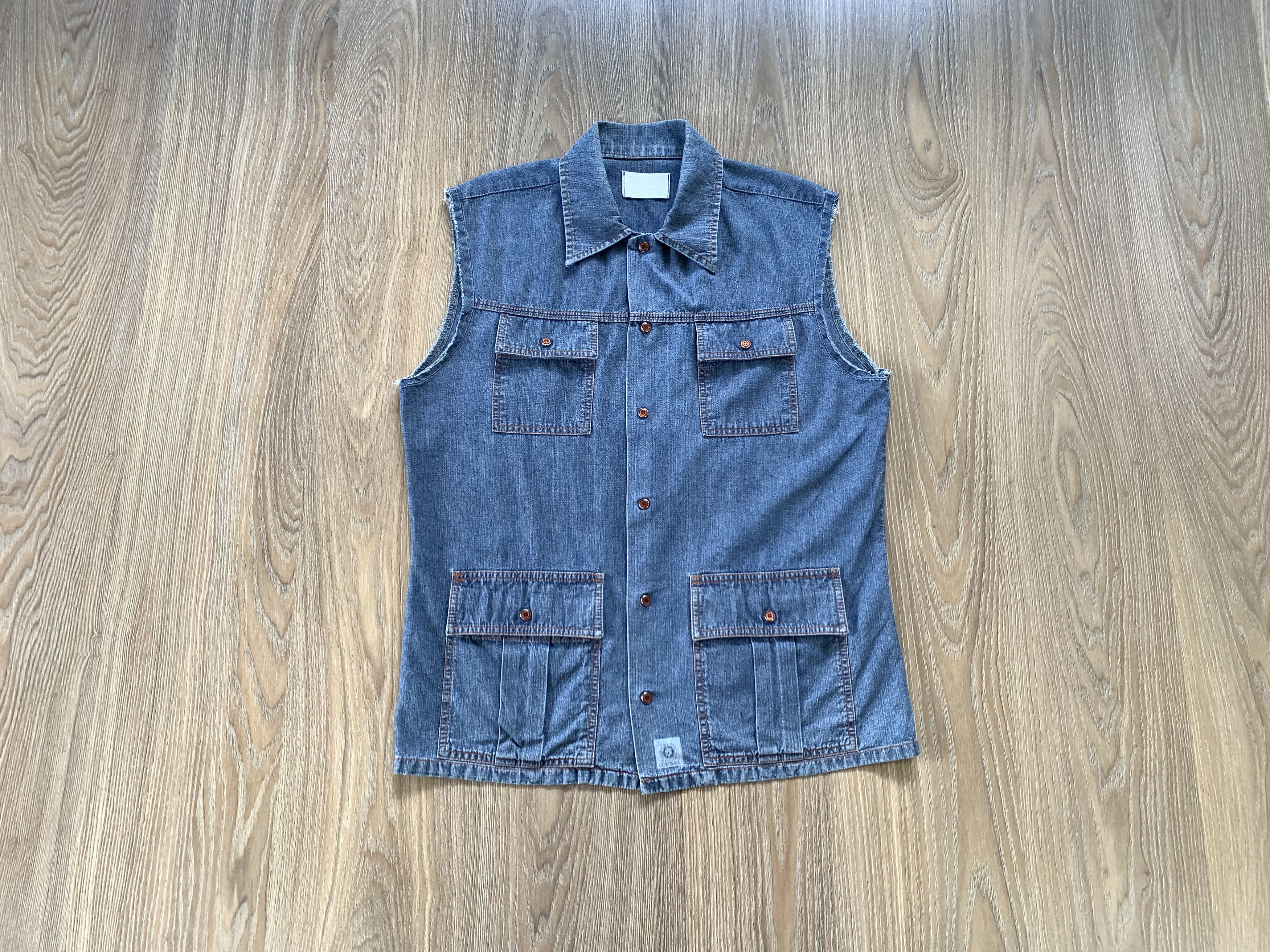Denime Vintage Diesel Denim Sleeveless Multi Pocket Shirt Size L / US 10 / IT 46 - 1 Thumbnail