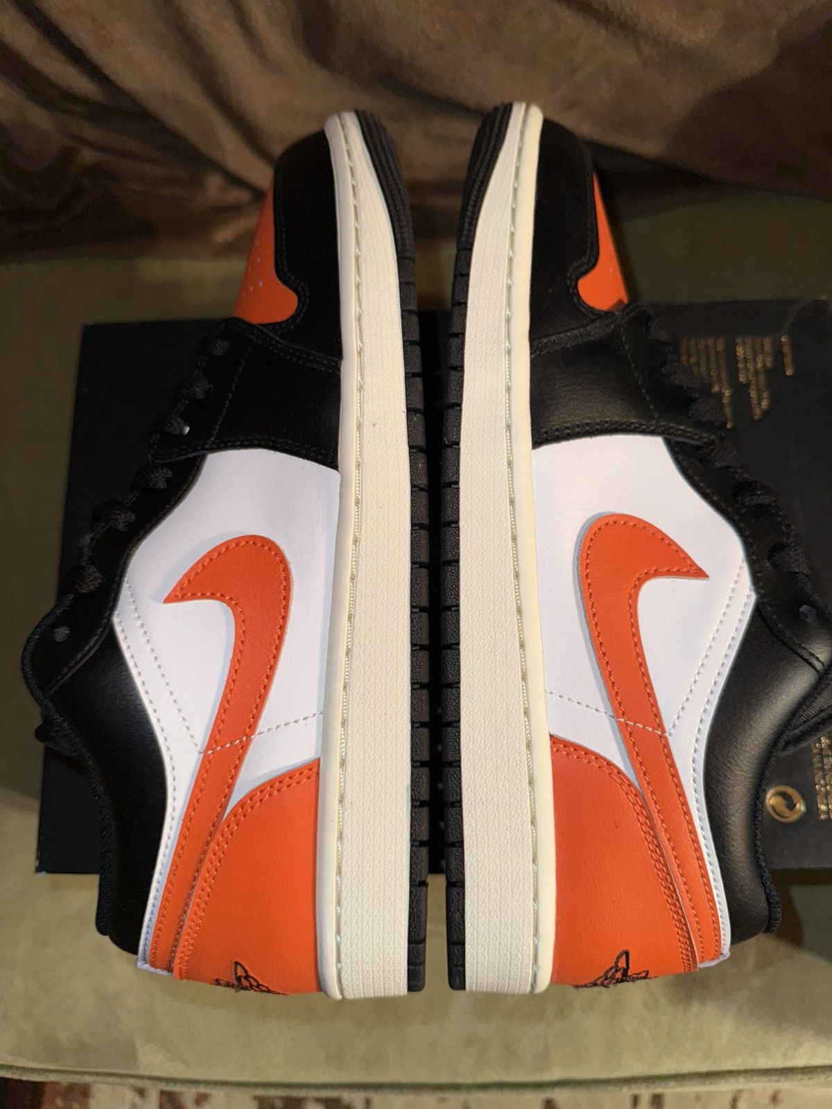 Jordan Brand Nike Air Jordan 1 Low Shattered Backboard Alternate - NEW! Size US 9.5 / EU 42-43 - 5 Thumbnail