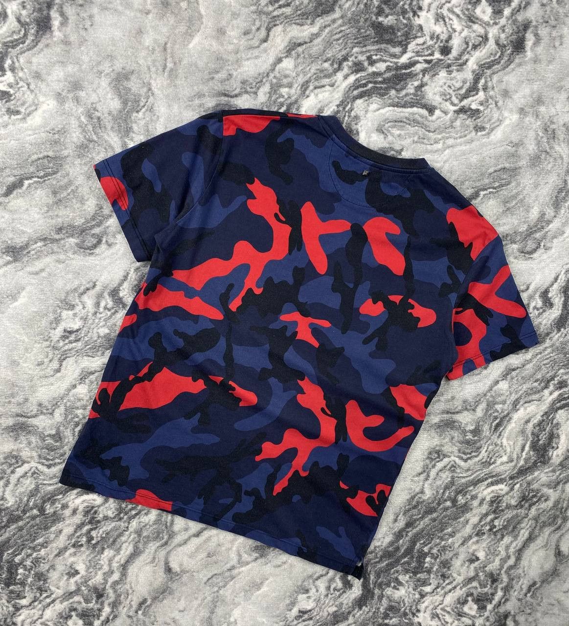 Valentino Valentino Camouflage T-Shirt Men Size M Size US M / EU 48-50 / 2 - 10 Thumbnail