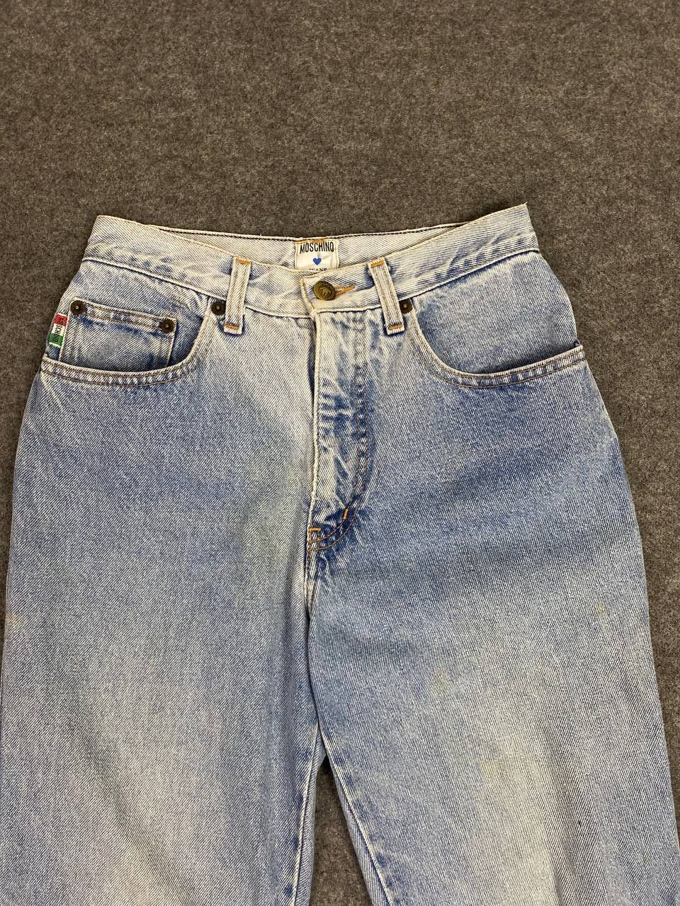 Moschino vintage moschino love distressed denim made in italy Size US 27 - 6 Thumbnail
