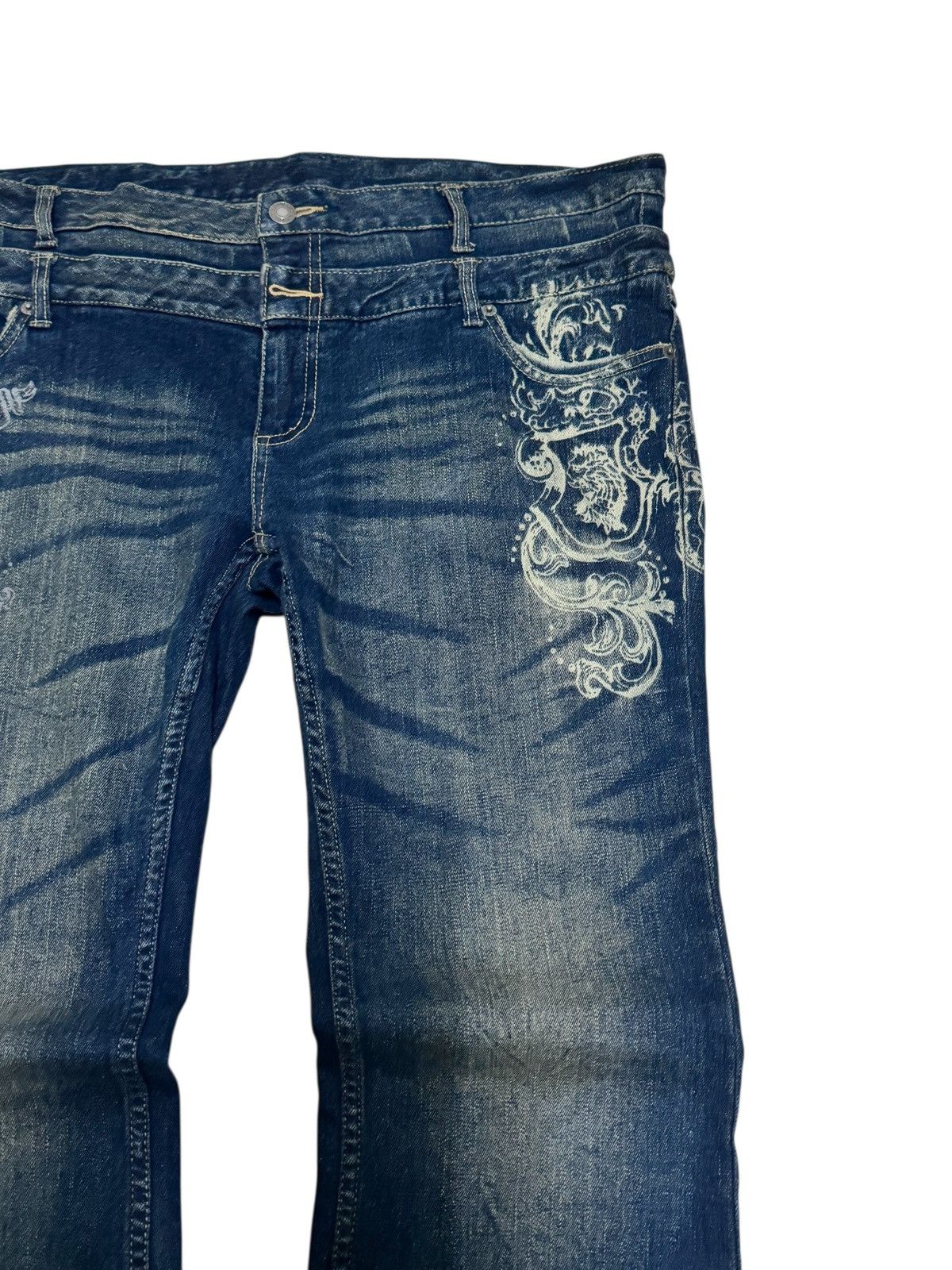 Japanese Brand Vintage Play Chess Dragon Print Acid Wash Low Rise Denim Size US 38 / EU 54 - 5 Thumbnail