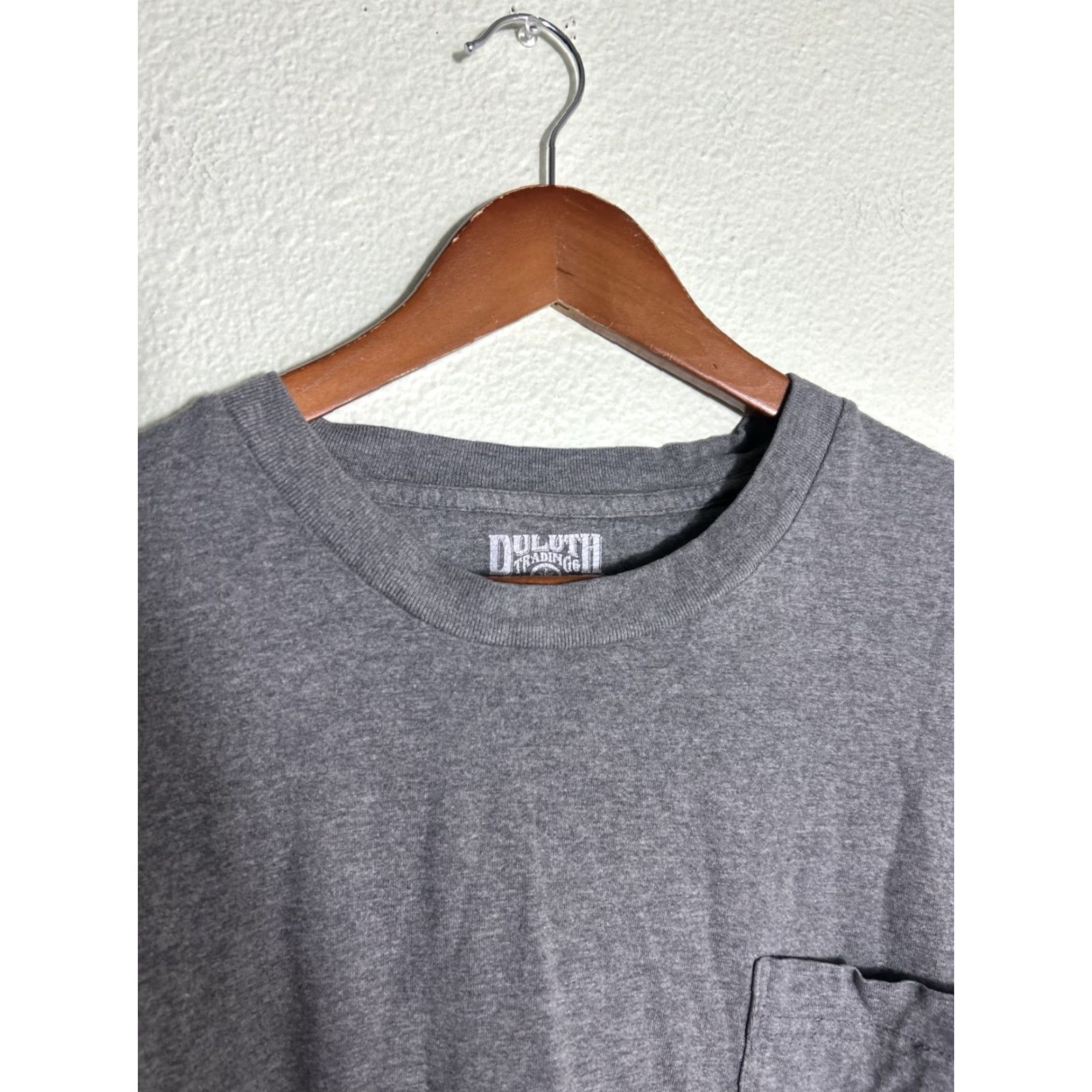 Vintage Duluth Mens Shirt XXL Short Sleeve Gray 100% Cotton Button-Up Regular Fit Men’s Size 2XL Size US XXL / EU 58 / 5 - 3 Thumbnail