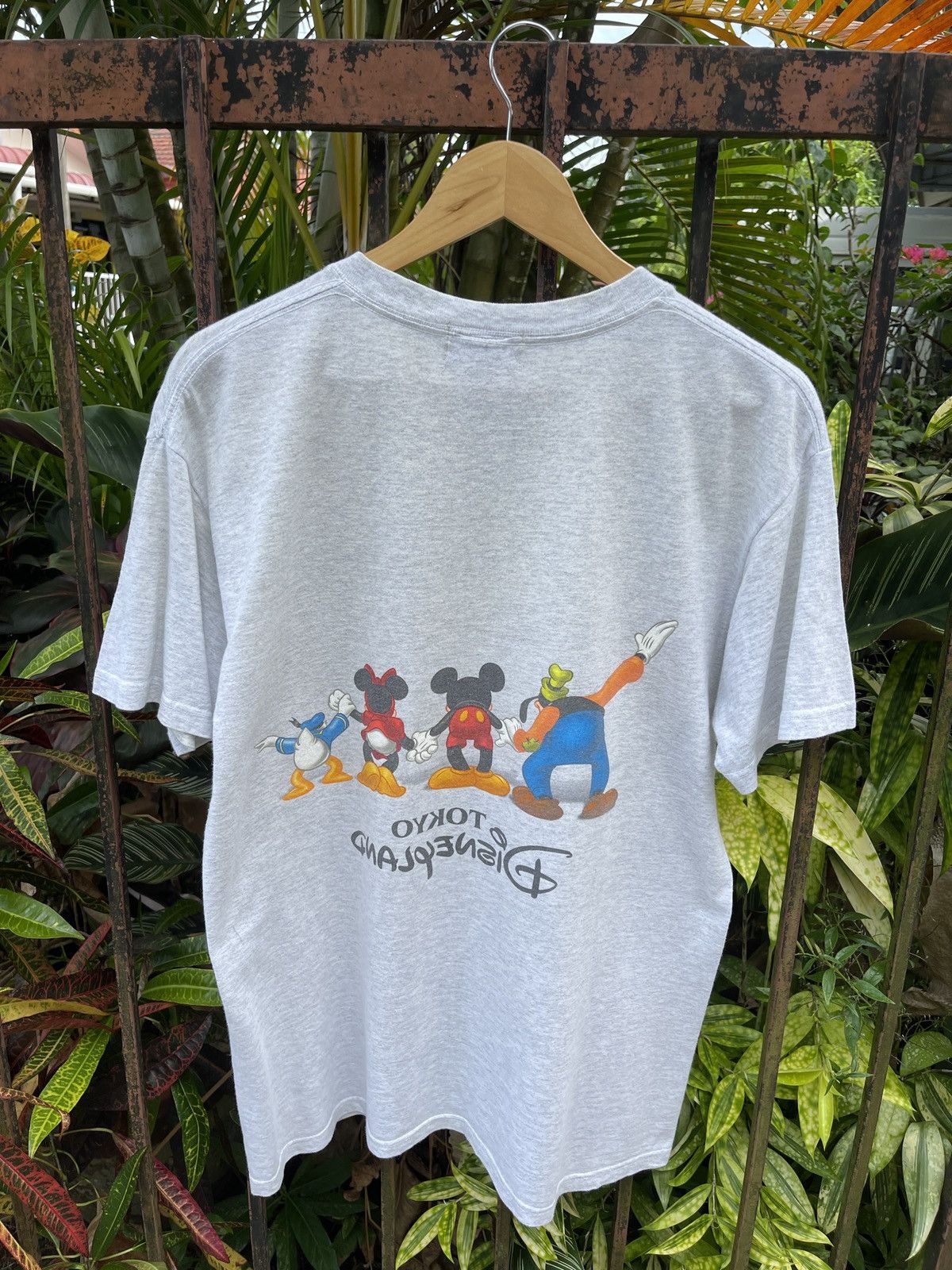 Disney Rare🔥Vintage 90s Tokyo Disneyland Mirror T-Shirt Size US L / EU 52-54 / 3 - 3 Thumbnail