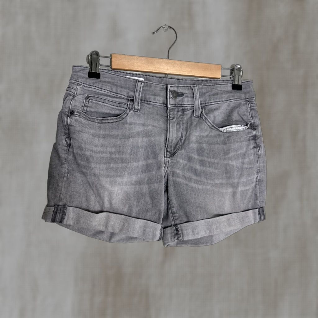 Gap VINTAGE Gap Sexy Boyfriend Shorts Womens Size 28/6 Gray 28x5 Hepburn Size 28" / US 6 / IT 42 - 1 Thumbnail
