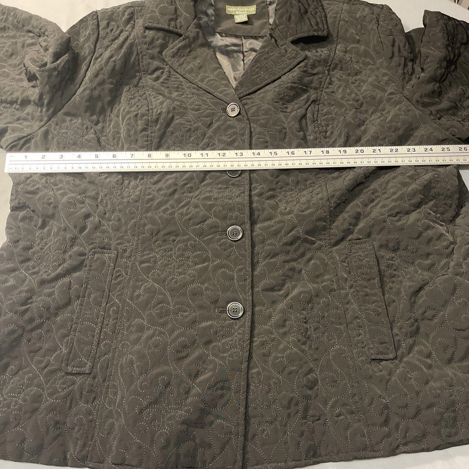 Designer Mountain Lake Women’s Size 3X Black Quilted Buttoned Jacket Size 3XL / US 20-22 - 1 Thumbnail