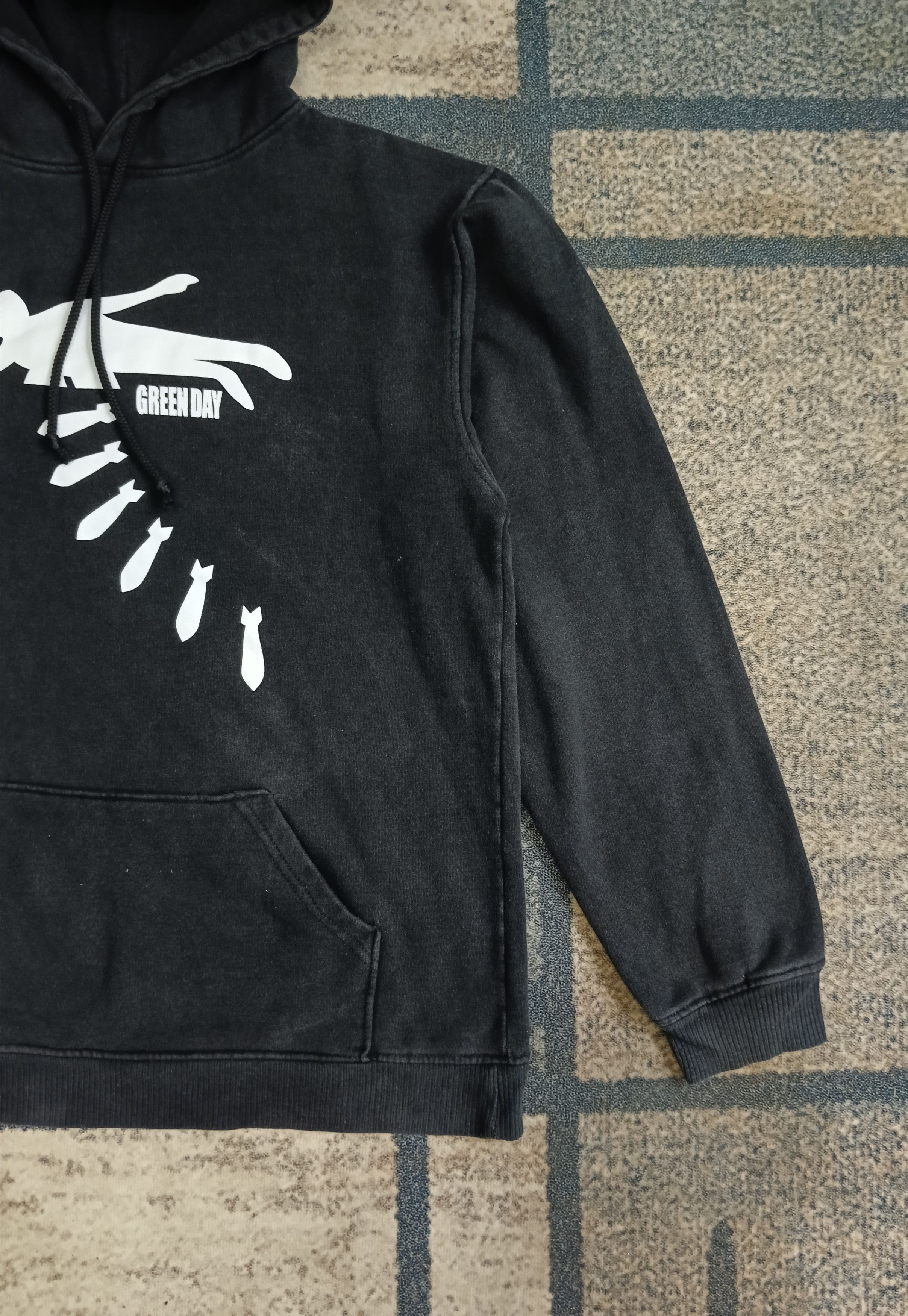 Band Tees × Vintage VINTAGE 2000s FADED GREEN DAY HOODIE Size US M / EU 48-50 / 2 - 3 Thumbnail