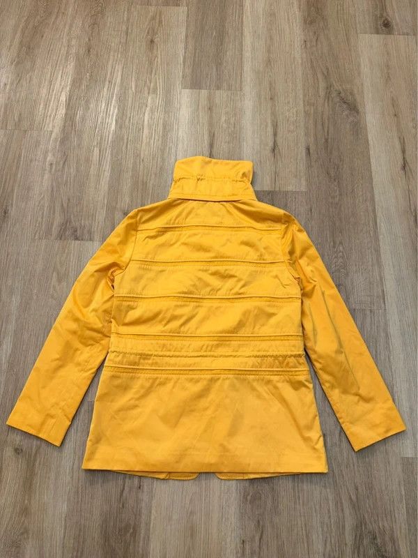 Escada Escada Light Yellow Jacket size 36 S like new Size S / US 4 / IT 40 - 2 Thumbnail