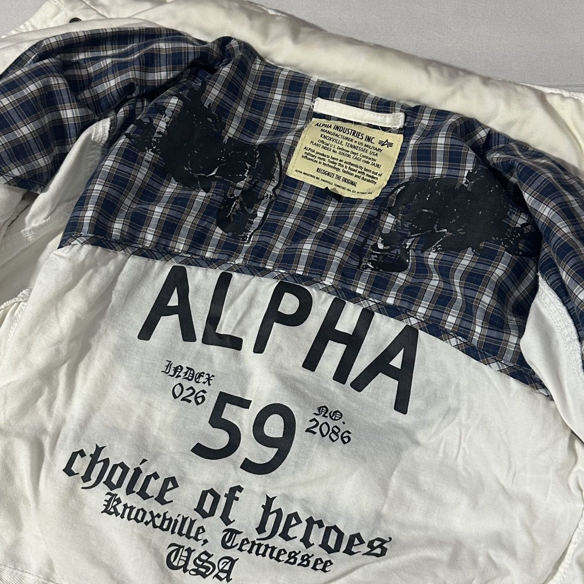 Alpha Industries Alpha industries vintage bomber Size US L / EU 52-54 / 3 - 5 Thumbnail