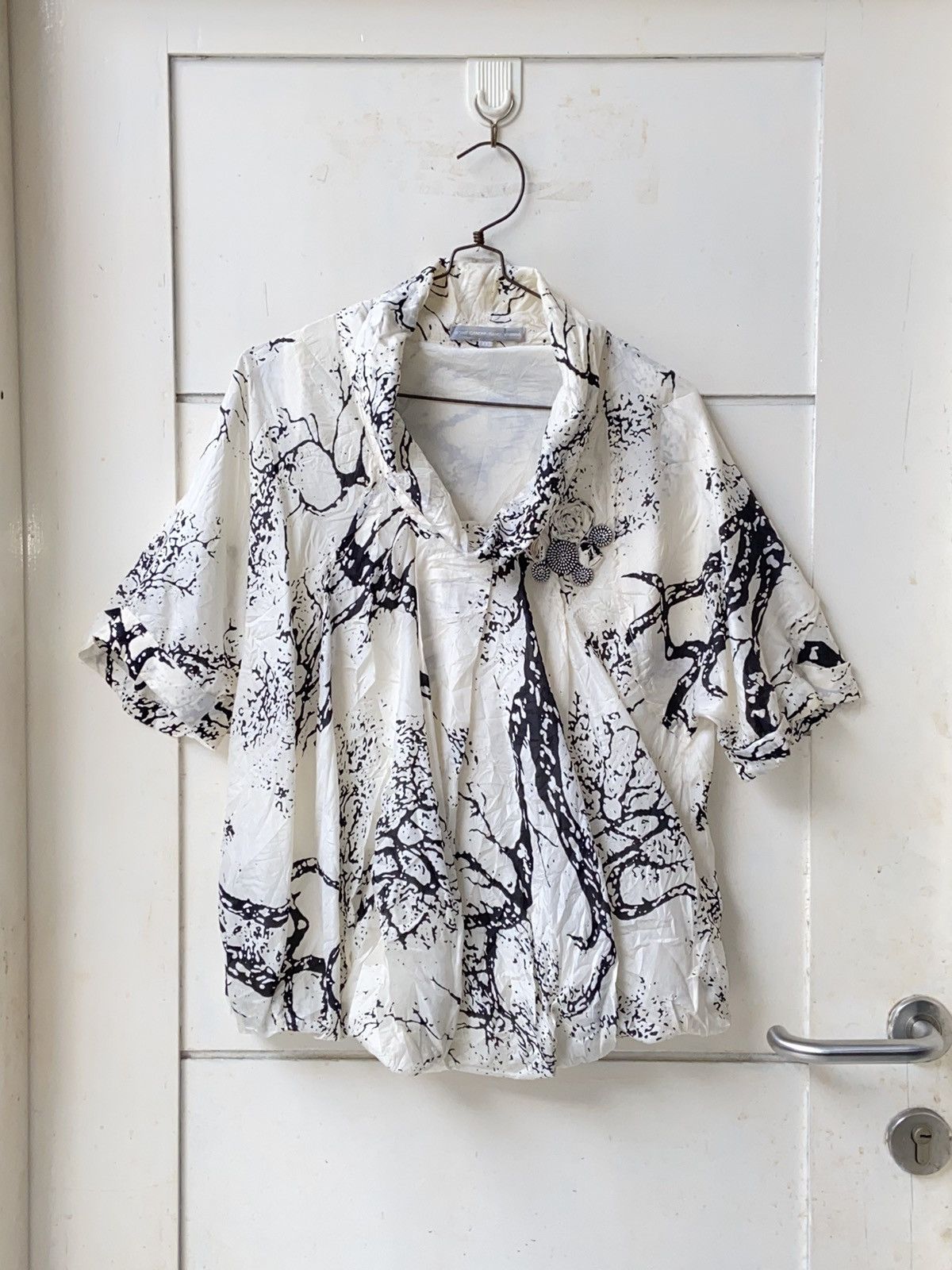 image of Designer Rohit Gandhi + Rahul Khanna Patterned Blouse in White, Women's (Size Medium)