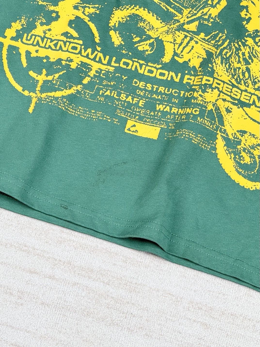 Unknown London LOST CITIES GRAPHIC TEE Size US XS / EU 42 / 0 - 3 Thumbnail