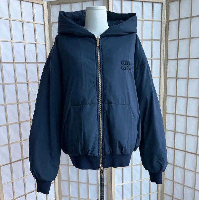 Miu Miu Miu Miu Navy Blue Women's Jacket 0089 Size M / US 6-8 / IT 42-44 - 1 Thumbnail