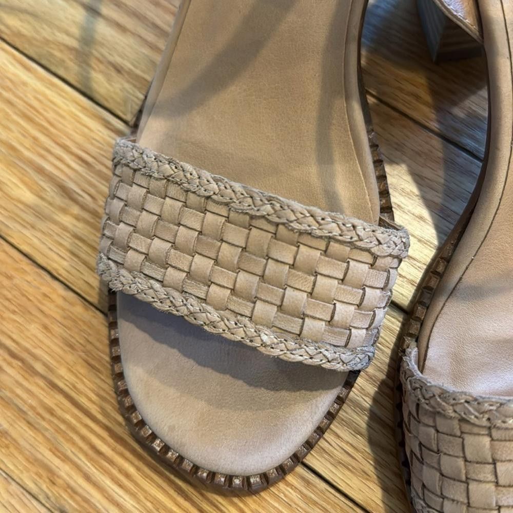 Kim Jones Joie Beige Block Heels Size 8.5 Adjustable Buckle Strap Size US 8.5 / IT 38.5 - 8 Thumbnail