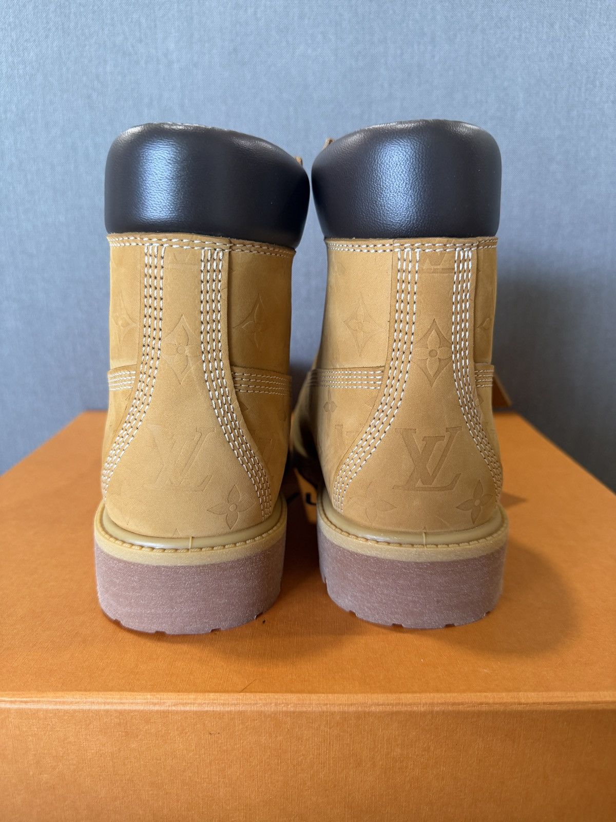 Louis Vuitton LOUIS VUITTON TIMBERLAND 6’ BOOT WHEAT Size US 8.5 / EU 41-42 - 7 Thumbnail