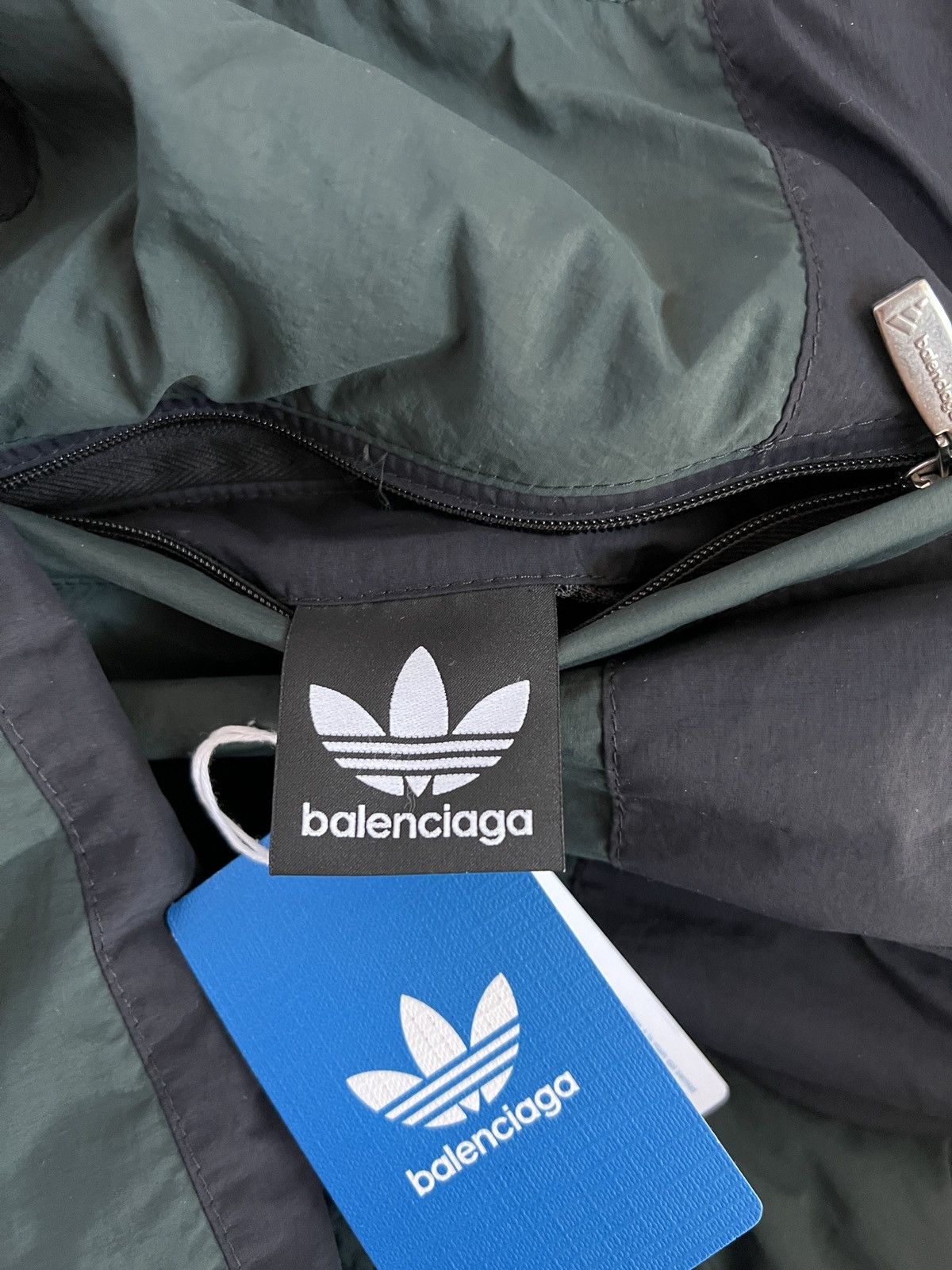 Adidas × Balenciaga *REVERSIBLE* Balenciaga x Adidas Jacket, two Jackets in one! Size US M / EU 48-50 / 2 - 9 Thumbnail