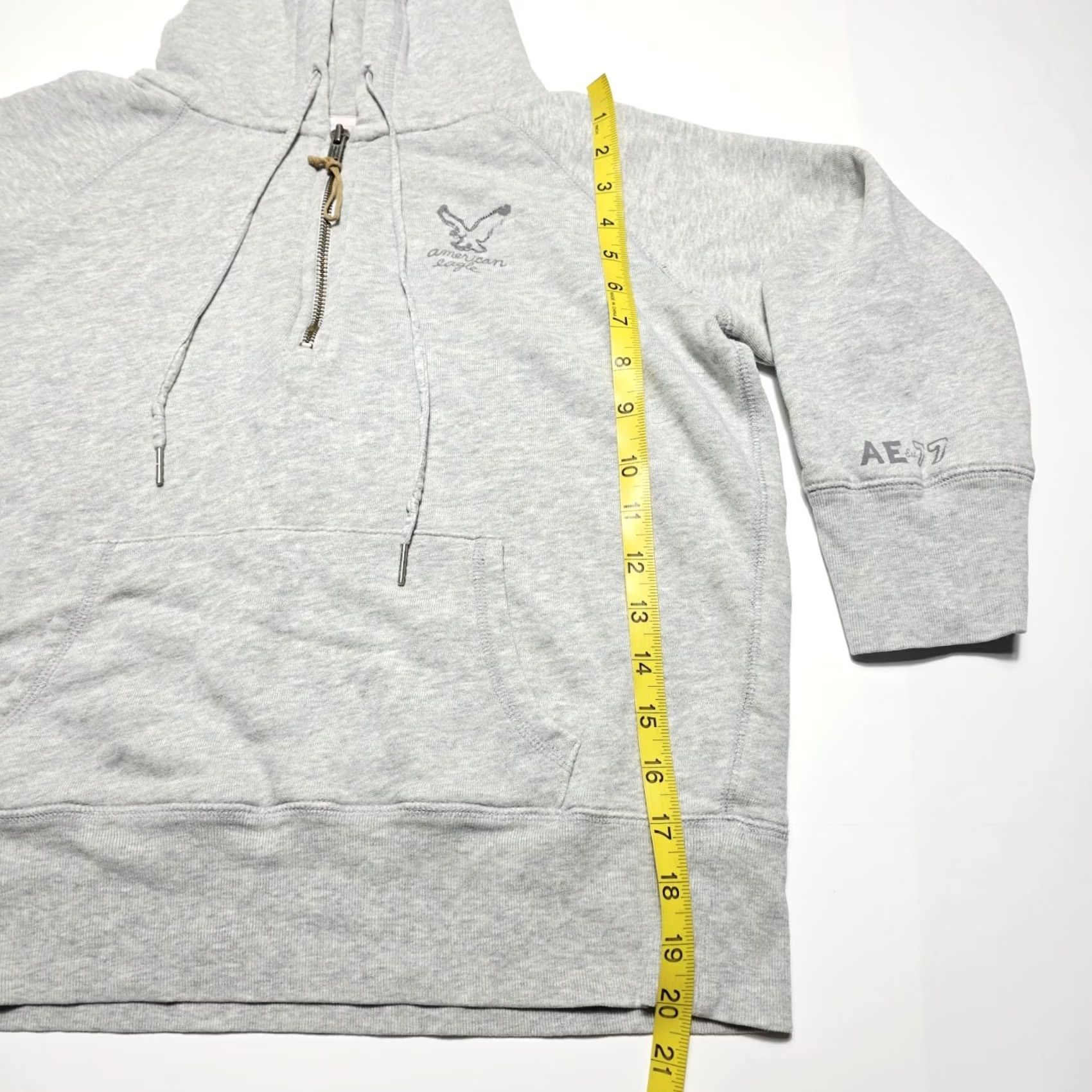 American Eagle Outfitters VINTAGE? No. American Eagle Outfitters Hoodie Women's Medium Gray 1/4 Zip Eagle Size M / US 6-8 / IT 42-44 - 6 Thumbnail