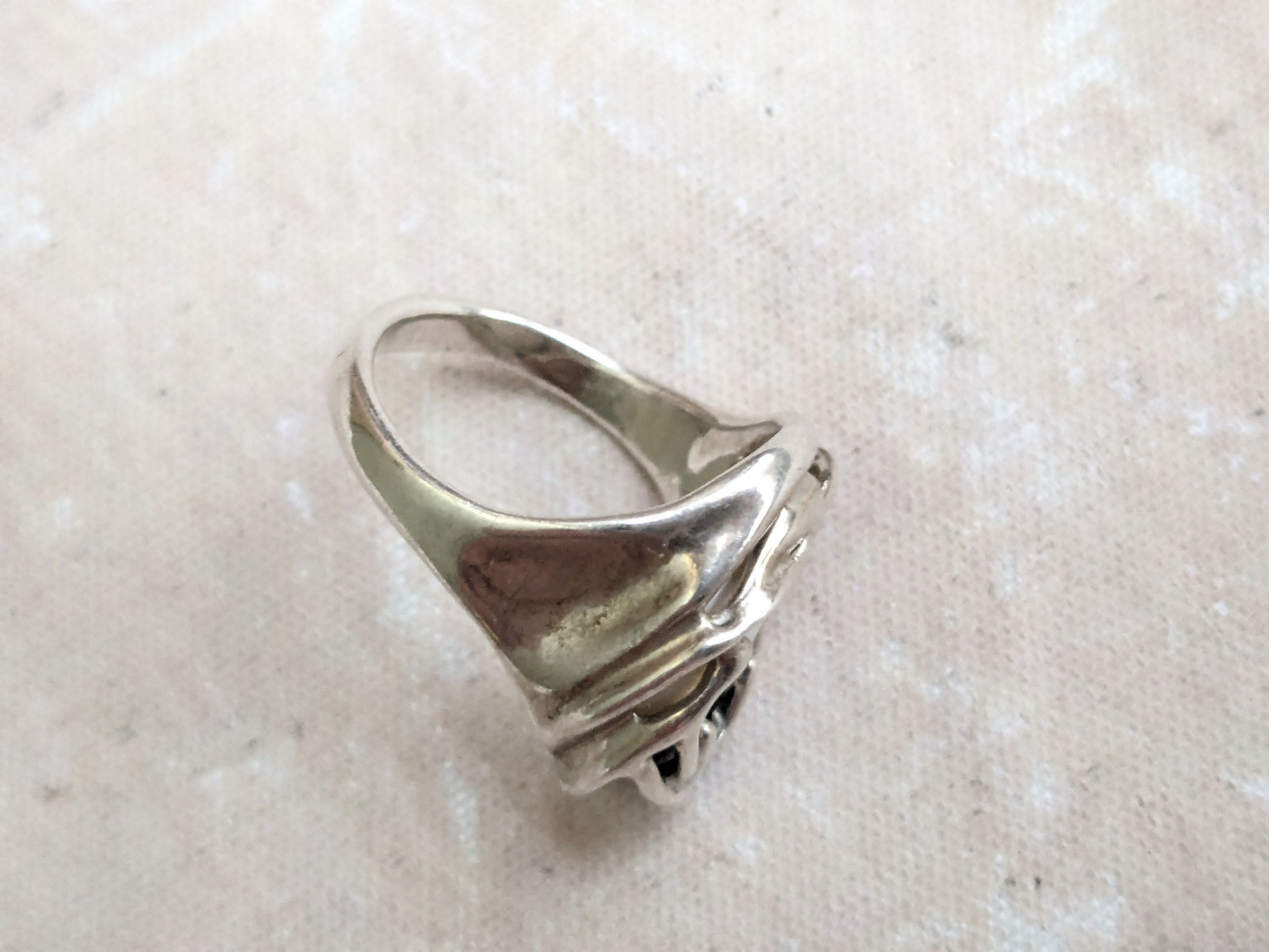 Sterling Silver Vintage Sterling Silver Ring Hagit Gorali Pearl 8 Size ONE SIZE - 9 Thumbnail