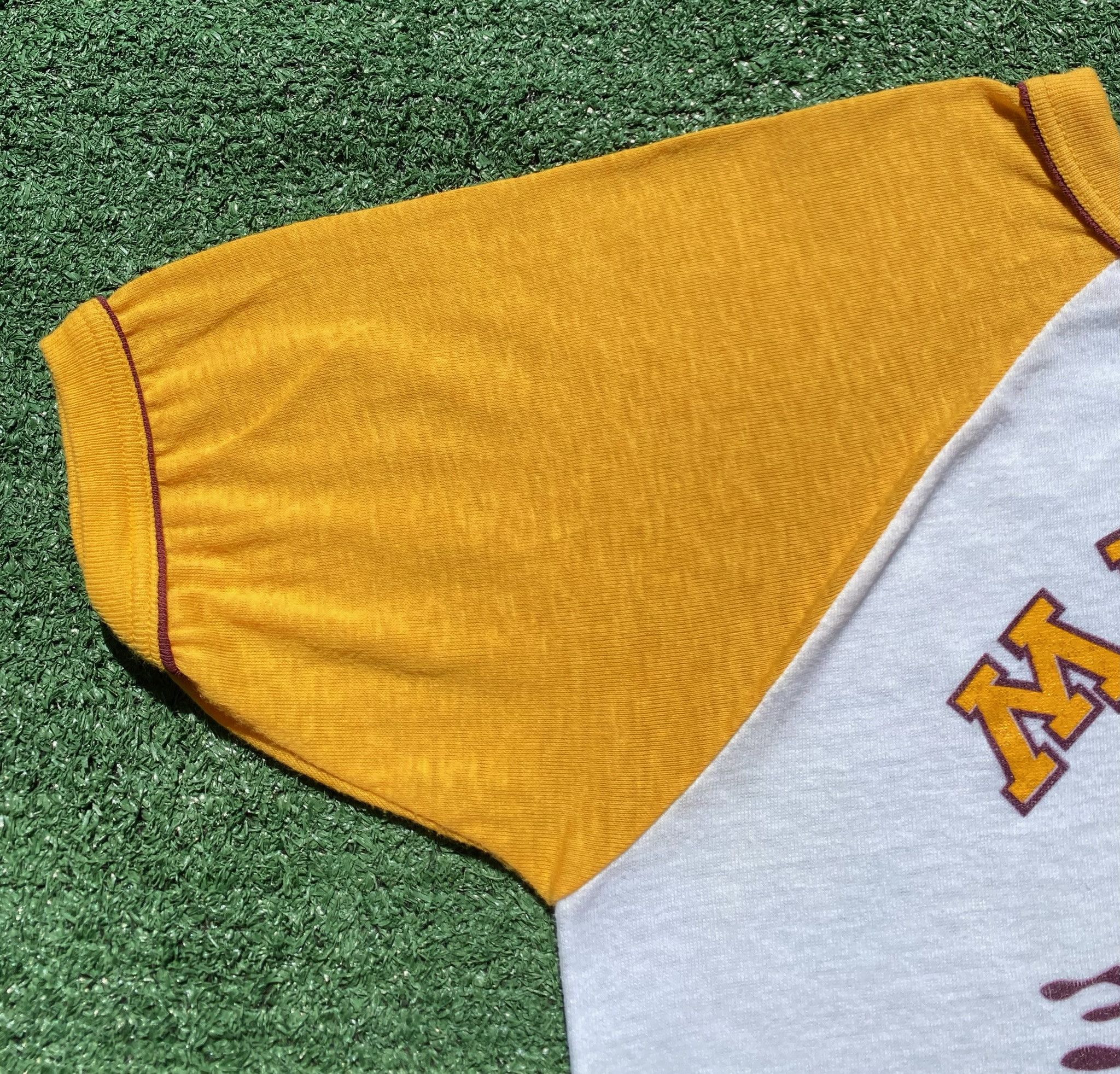Vintage 70’s Minnesota Gophers Swimming Single Stitch T-Shirt Small Size S / US 4 / IT 40 - 6 Thumbnail
