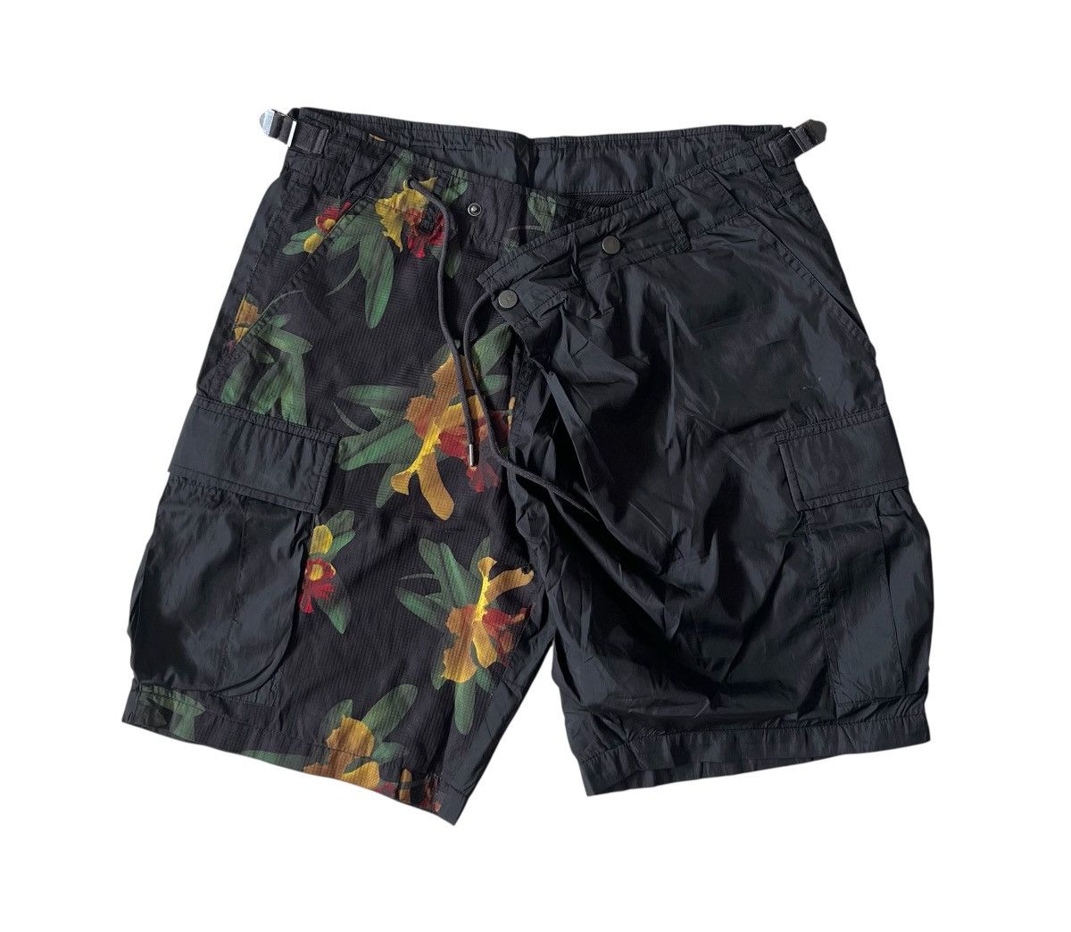 Maison MIHARA YASUHIRO Mihara yasuhiro x puma asymmetrical floral shorts Size US 30 / EU 46 - 1 Thumbnail