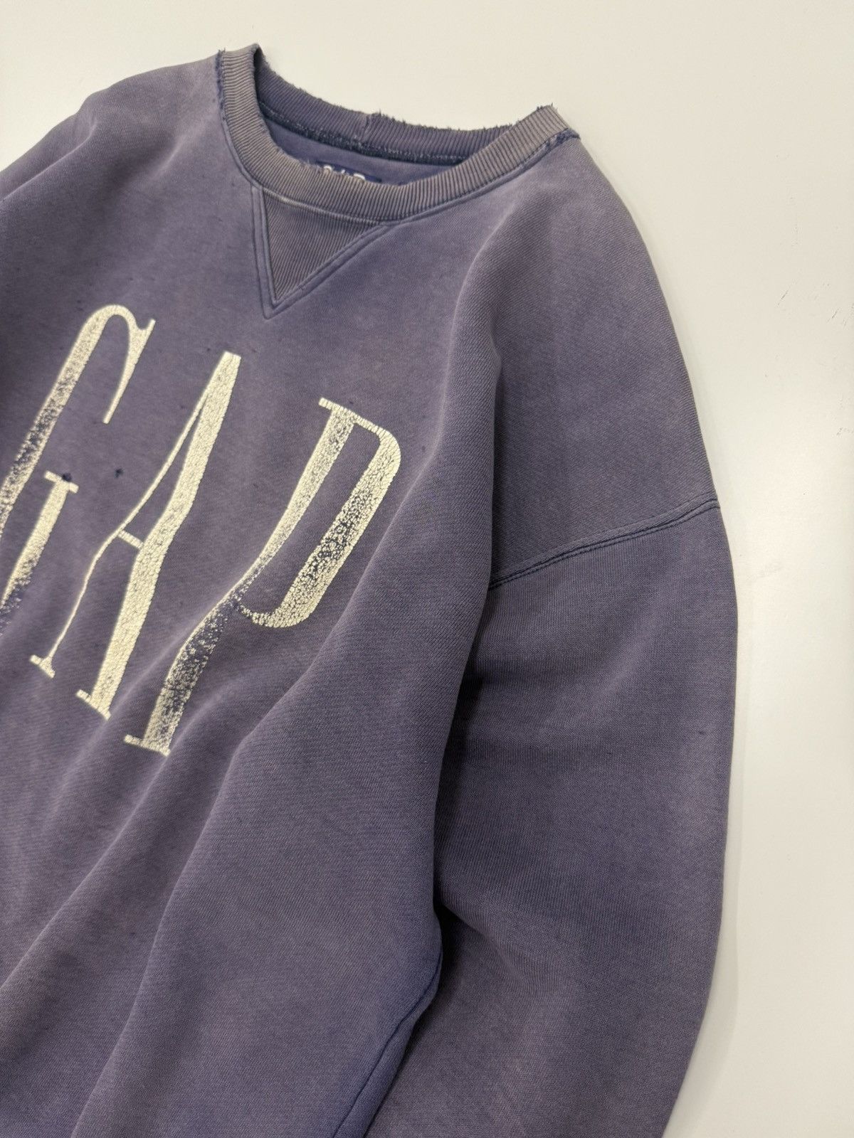 Gap 🔥90s GAP iConic logo Kanye West Super Distressed Sweatshirt Size US M / EU 48-50 / 2 - 4 Thumbnail