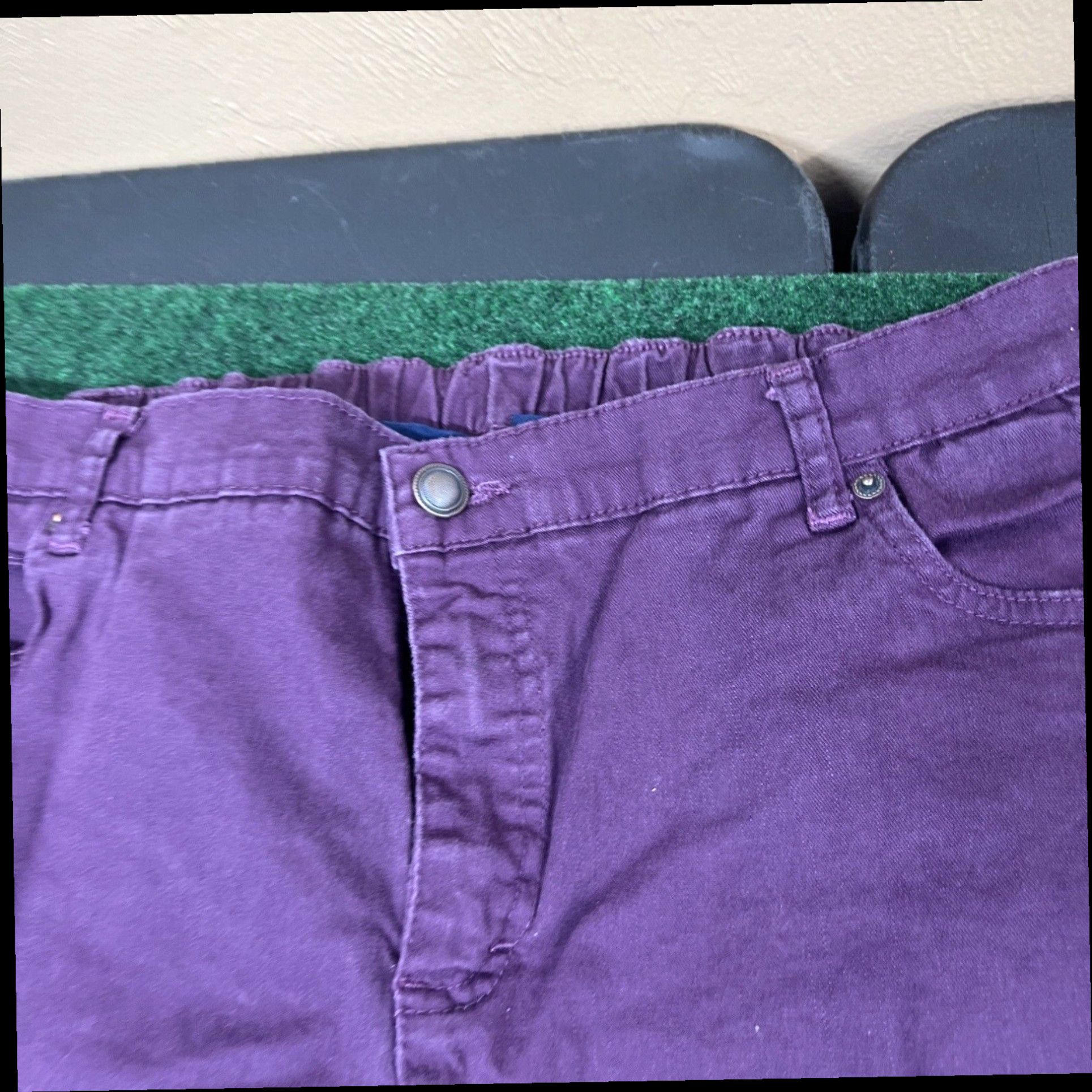 Gloria Vanderbilt Gloria Vanderbilt Women's Size 16W Purple Pants 32" Waist Size 38" / US 16 / IT 52 - 3 Thumbnail