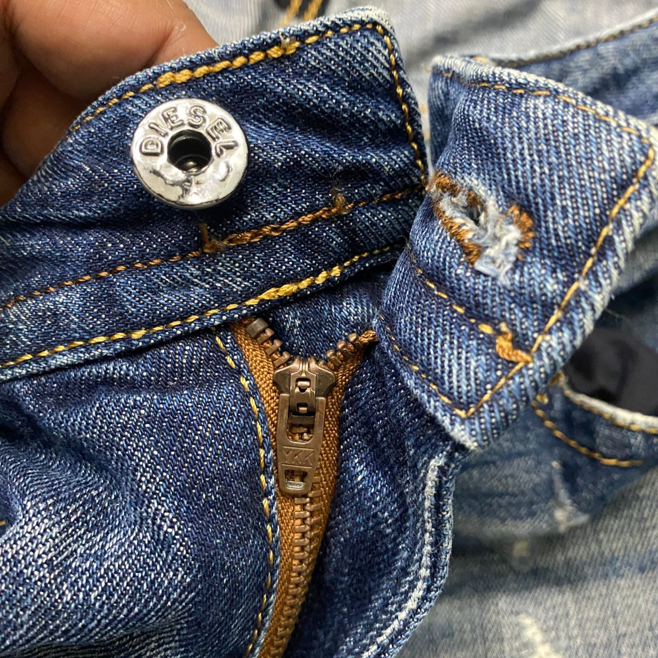Diesel Vintage 90s Diesel Industry Distressed Denim Size US 34 / EU 50 - 19 Thumbnail