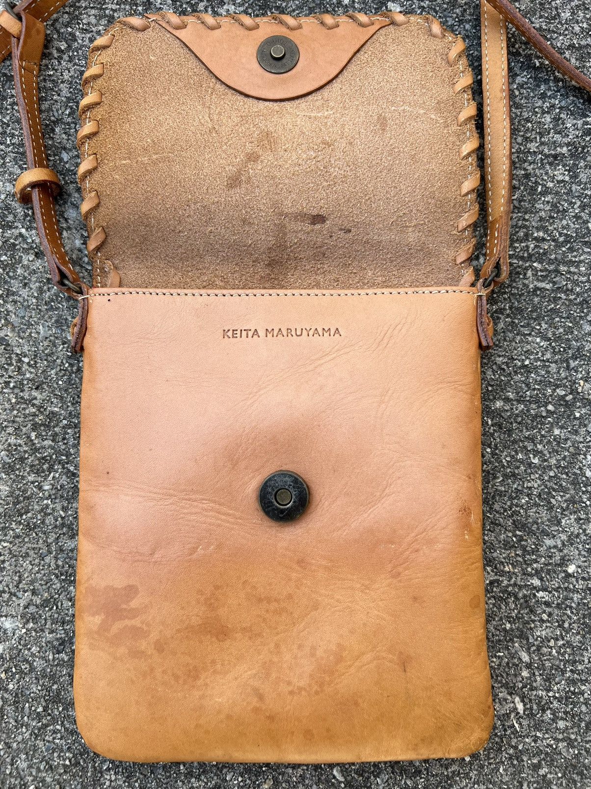 KEITAMARUYAMA Vintage Keita Maruyama Patina Leather Mini Sling Bag Size ONE SIZE - 16 Thumbnail