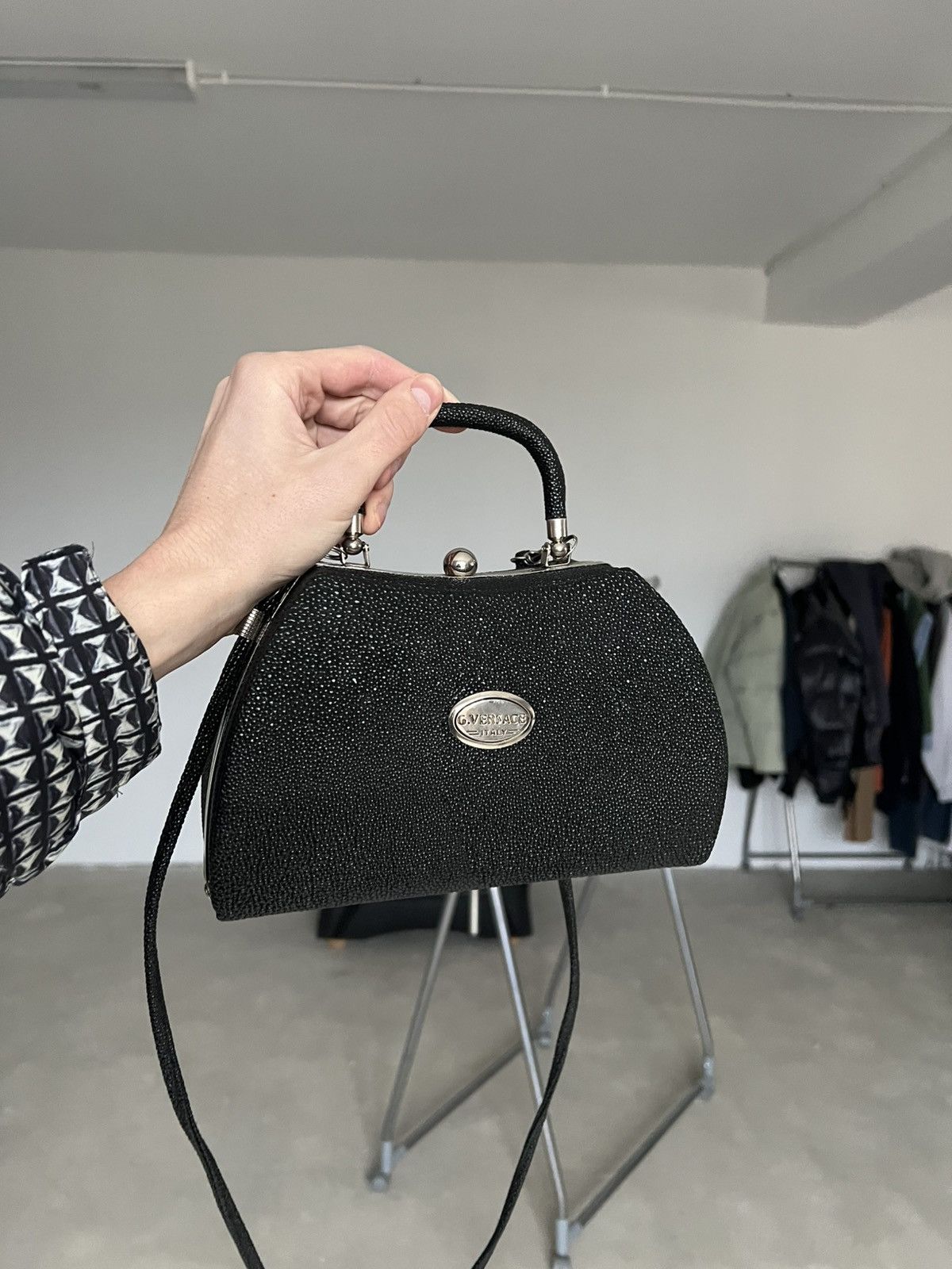 Versace × Vintage Rare Vintage Antique G.Versace hand bag 70s Italy Size ONE SIZE - 5 Thumbnail