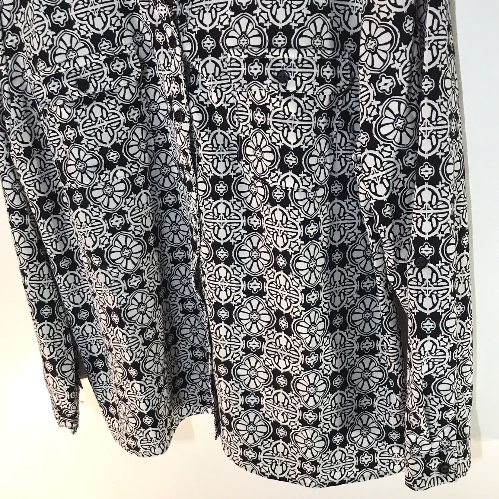 Vintage Kim Rogers Petite Blk/Wht Geometric Button Up Dress Shirt Womens Size PXL Size XL / US 12-14 / IT 48-50 - 3 Thumbnail