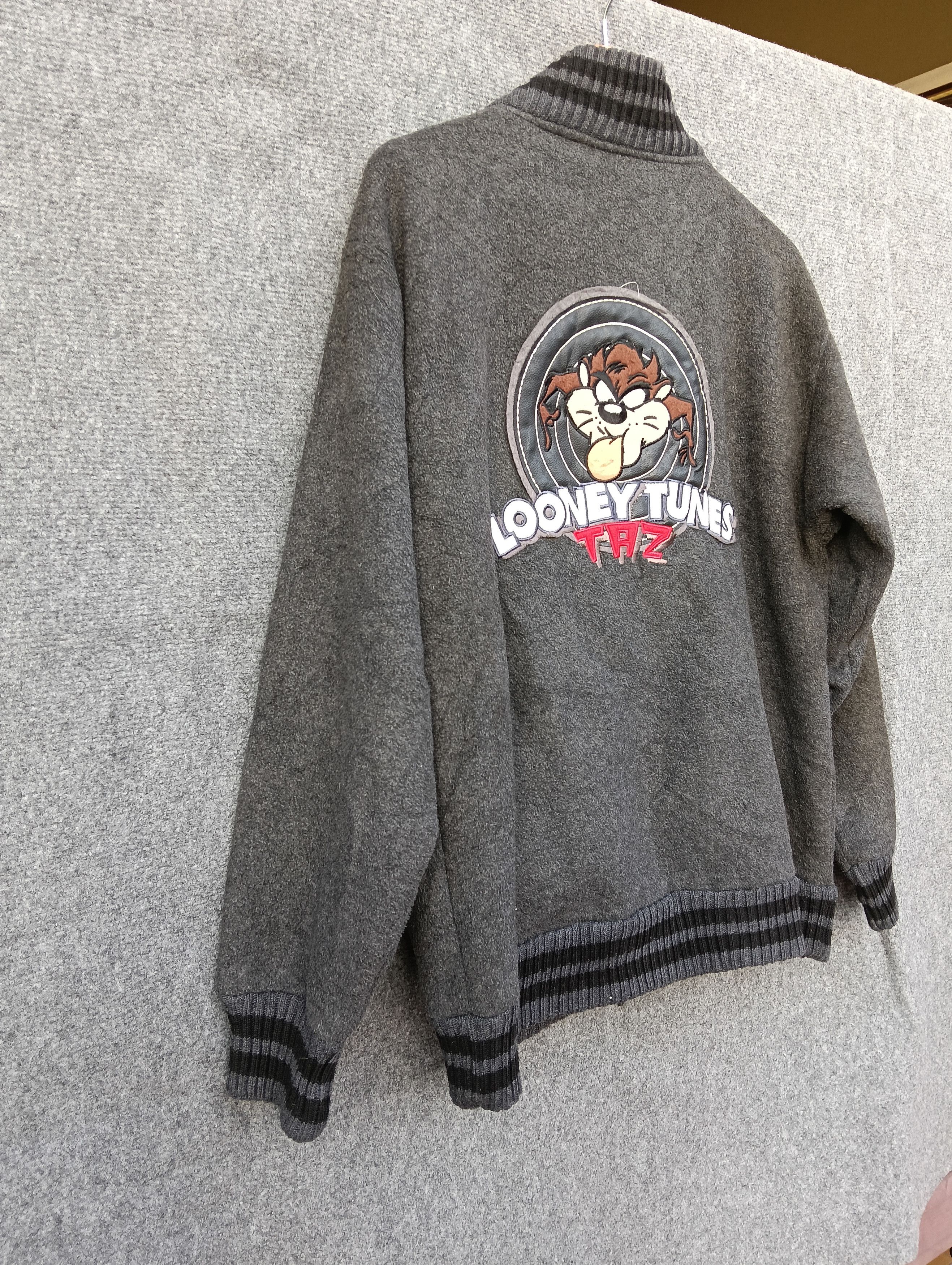Warner Bros Vintage Tasmanian devil jacket. Size US M / EU 48-50 / 2 - 5 Thumbnail