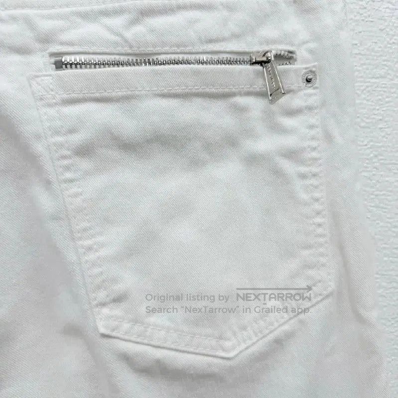 Dsquared2 DSQUARED2 White Casual Trousers for Men . Size US 34 / EU 50 - 6 Thumbnail