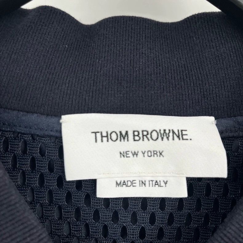 Thom Browne Thom browne Dark blue sleeve-labeled zipper jacket 2504-Nex Size US L / EU 52-54 / 3 - 4 Thumbnail