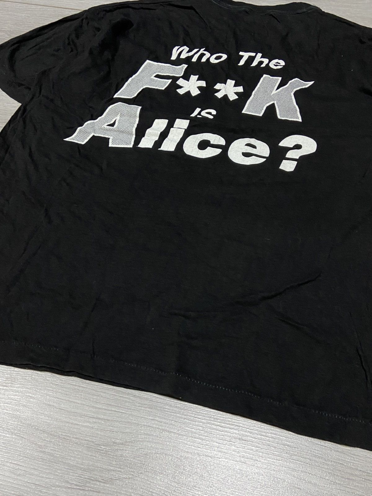 Band Tees Smokie Who The F**k Is Alice Vintage 90's Single Stitch Tee Size US L / EU 52-54 / 3 - 10 Thumbnail
