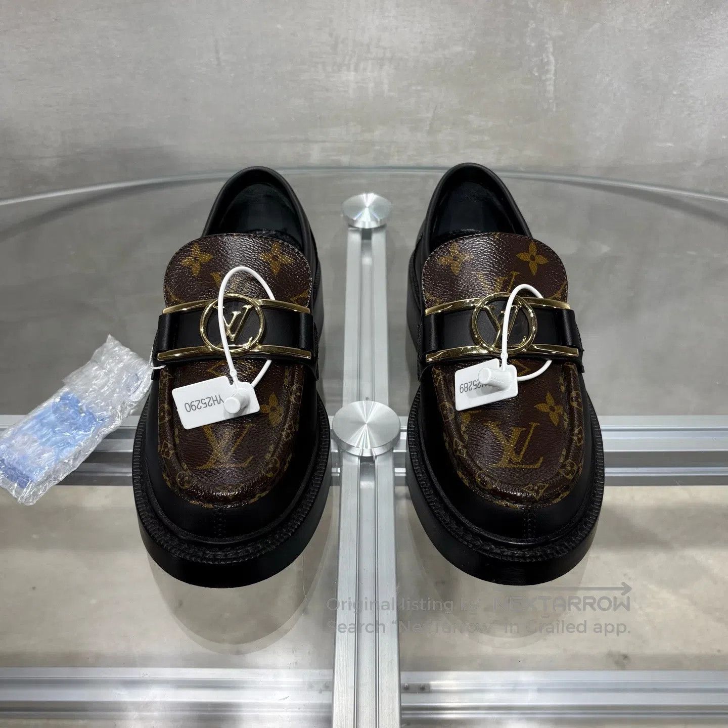 Louis Vuitton Louis Vuitton LV Presbyopia Loafers Size US 6 / IT 36 - 2 Thumbnail
