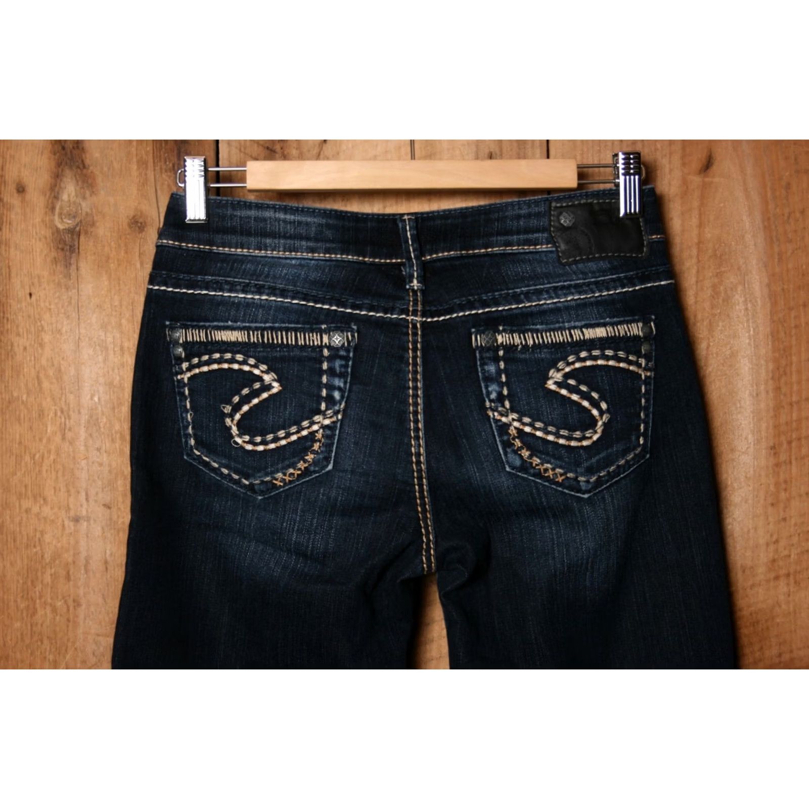 Silver Jeans Co. SILVER Jeans Aiko Bootcut Denim Blue Jeans 26x33 Womens Regular Size 26x33 Blue Jeans Womens Boots cut Sandal? (adjusted) Size 26" / US 2 / IT 38 - 4 Thumbnail