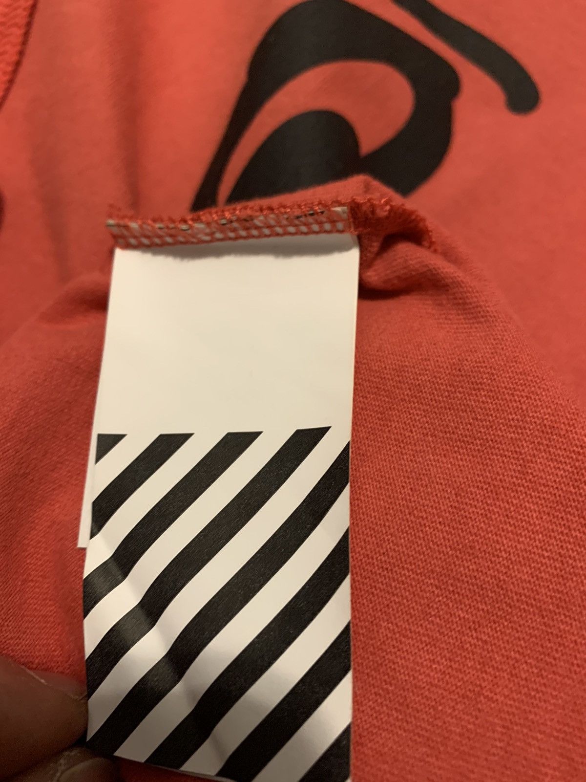 OFF WHITE red T shirt diagonal arrows