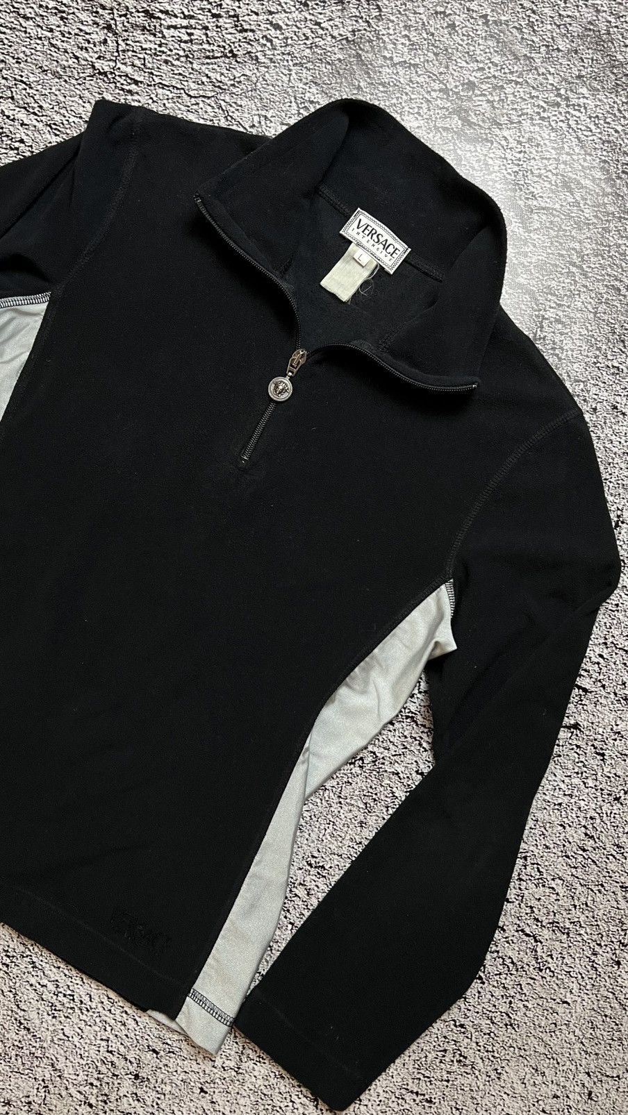 Versace VTG 90’s Versace Intensive medusa fleece halfzip jacket Size L / US 10 / IT 46 - 2 Thumbnail