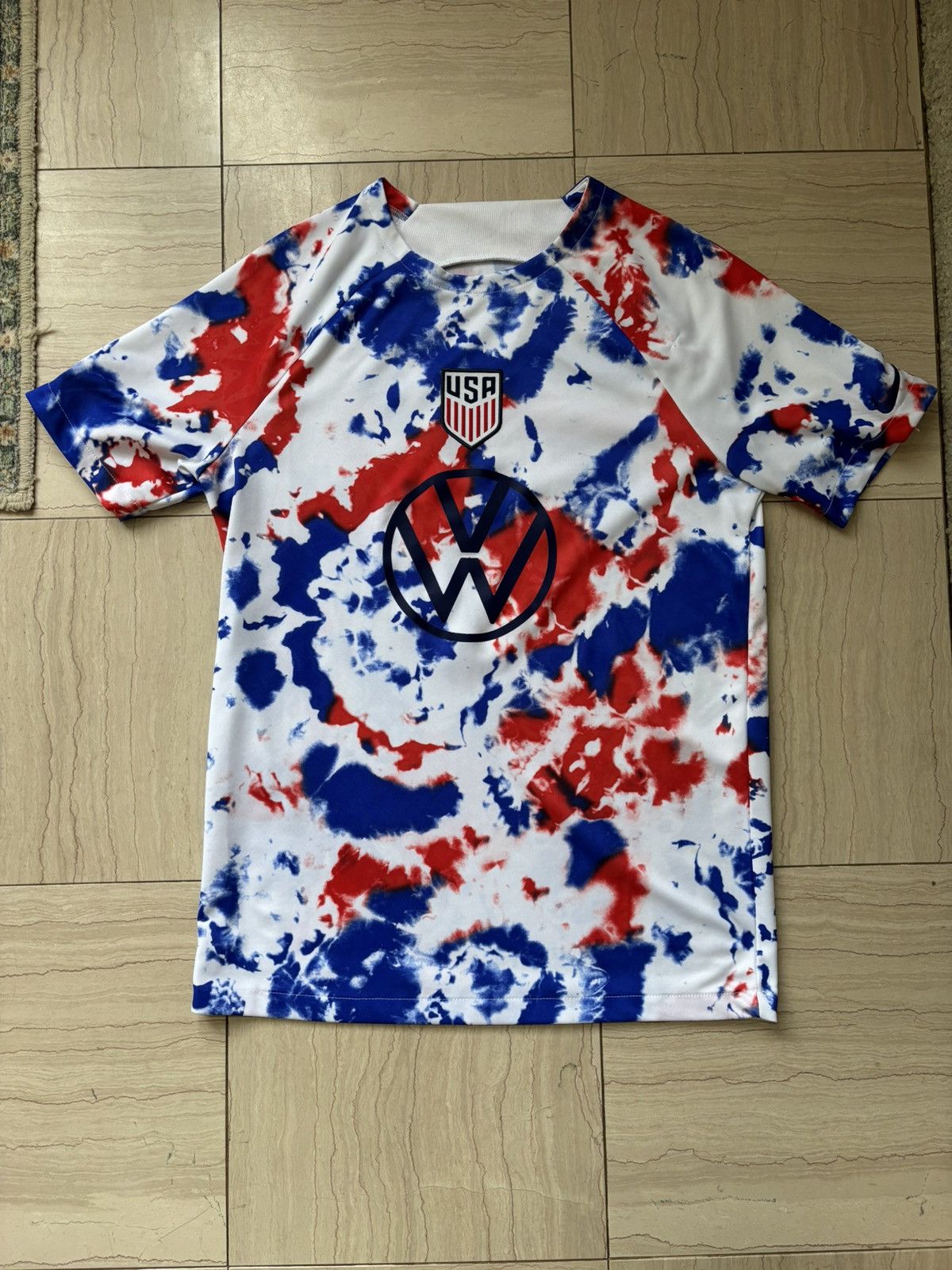 Nike USMNT 2022 World Cup Pre-Match Jersey Size US S / EU 44-46 / 1 - 1 Thumbnail