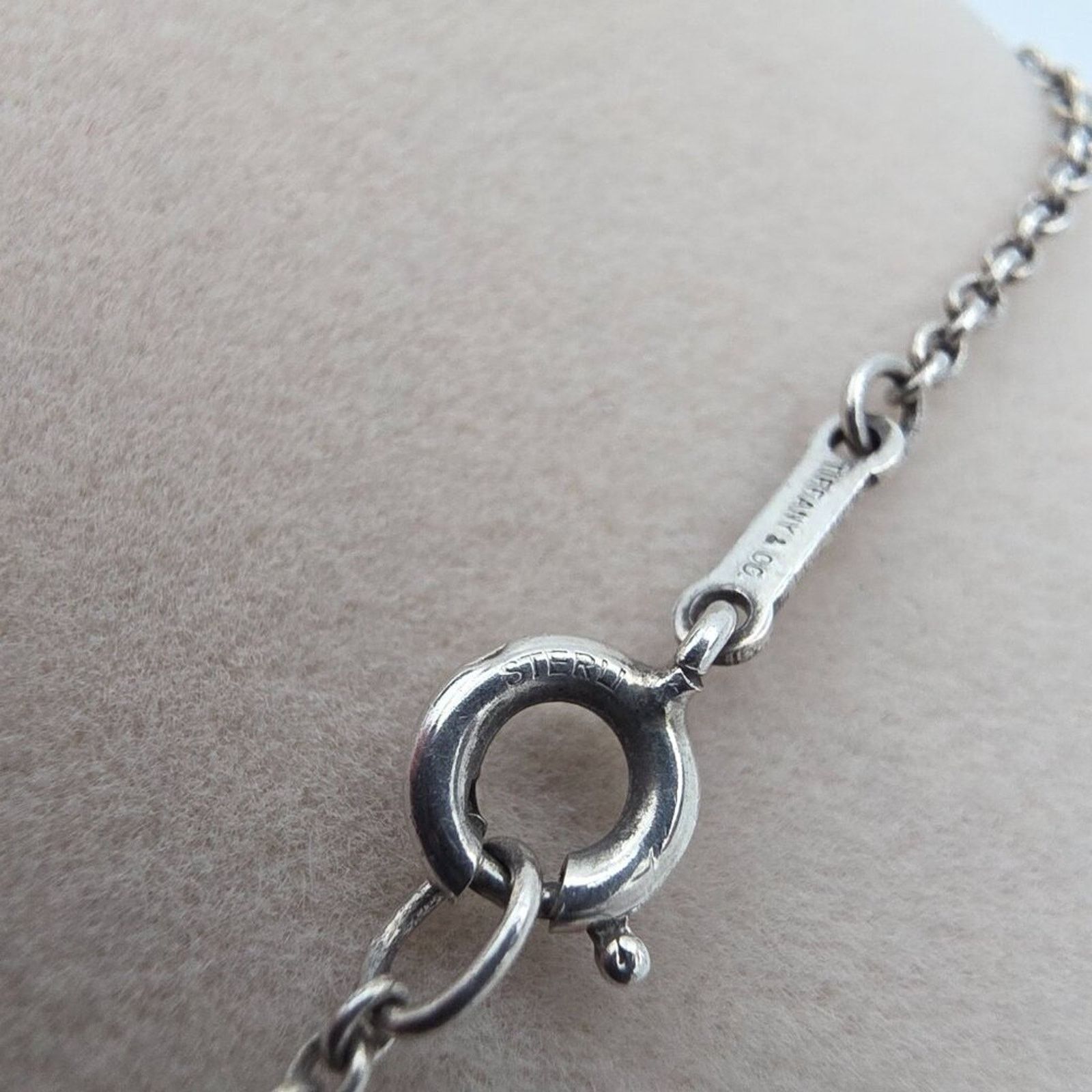 Tiffany & Co. Elsa Peretti Tiffany & Co Sterling Silver Heart Necklace Size ONE SIZE - 4 Thumbnail