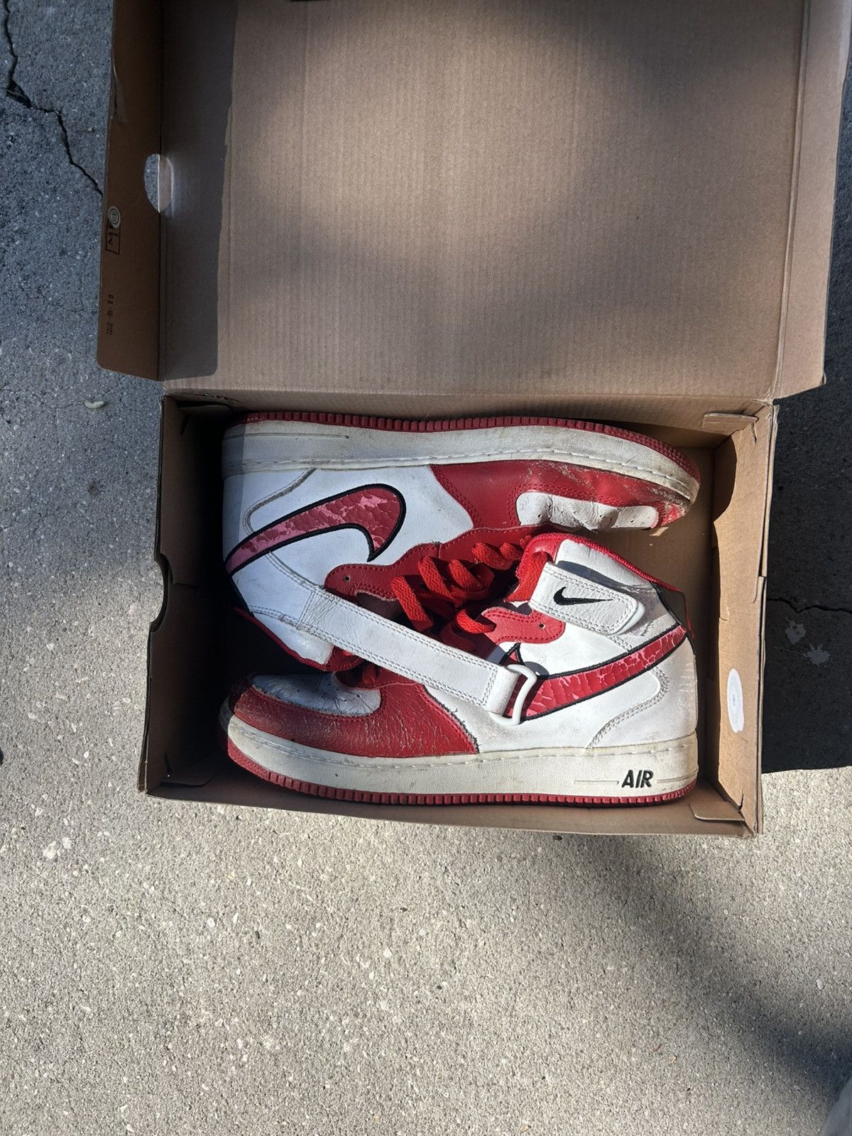 Nike Vintage 2006 Red hightop nike air force one 1 Size US 10 / EU 43 - 1 Thumbnail