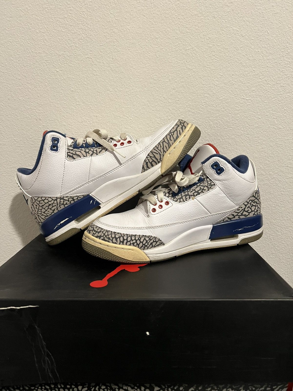 Jordan Brand 2016 Air Jordan 3 “True Blue” Size US 8.5 / EU 41-42 - 2 Thumbnail