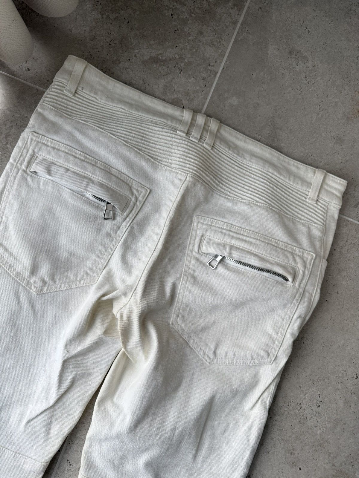 Balmain Balmain x H&M Biker White Coated Jeans Size 24" / US 00 / IT 34 - 5 Thumbnail