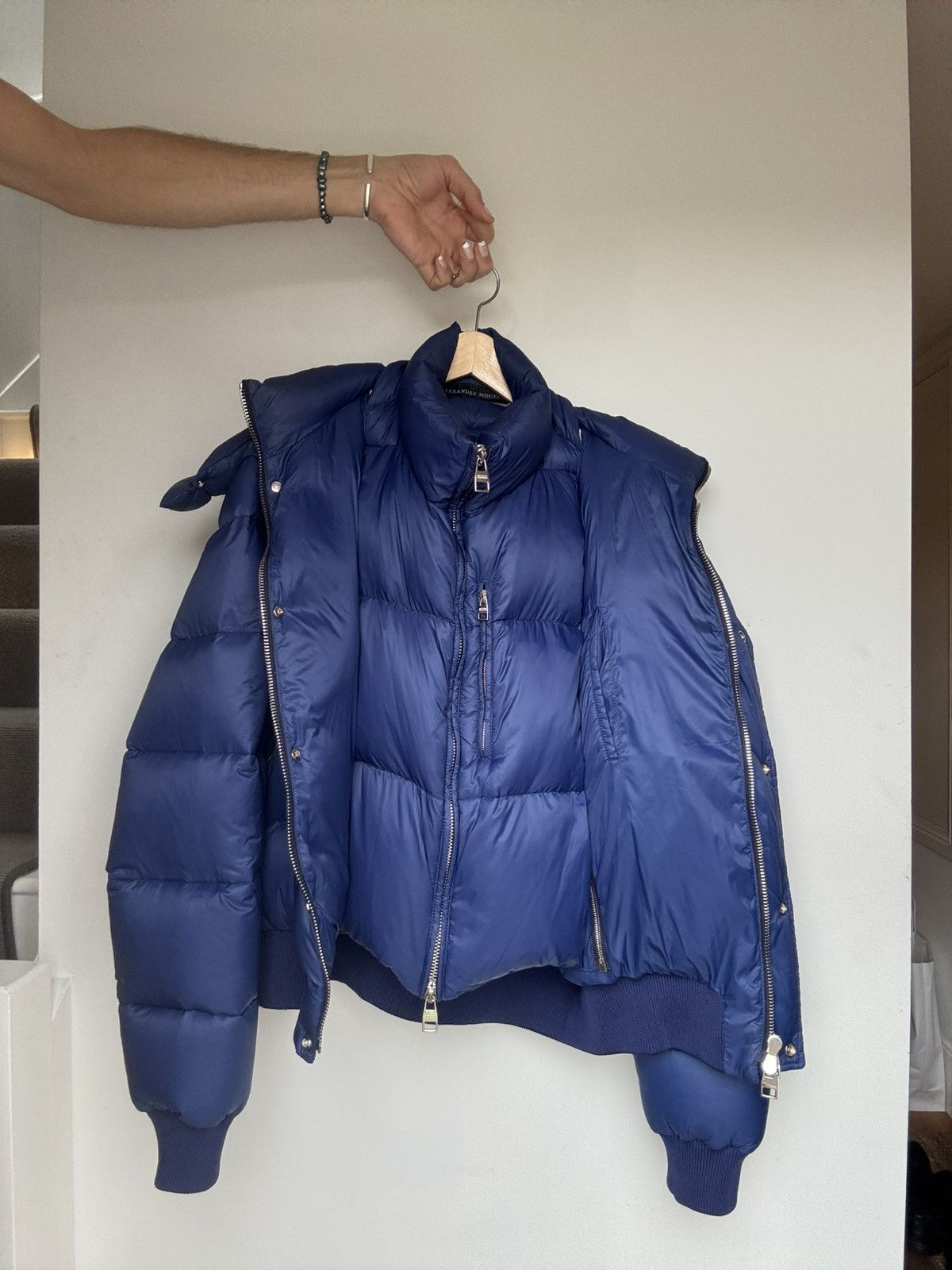 Alexander McQueen Alexander McQueen Dancing Skeleton Blue Puffer Jacket Size US XXL / EU 58 / 5 - 3 Thumbnail