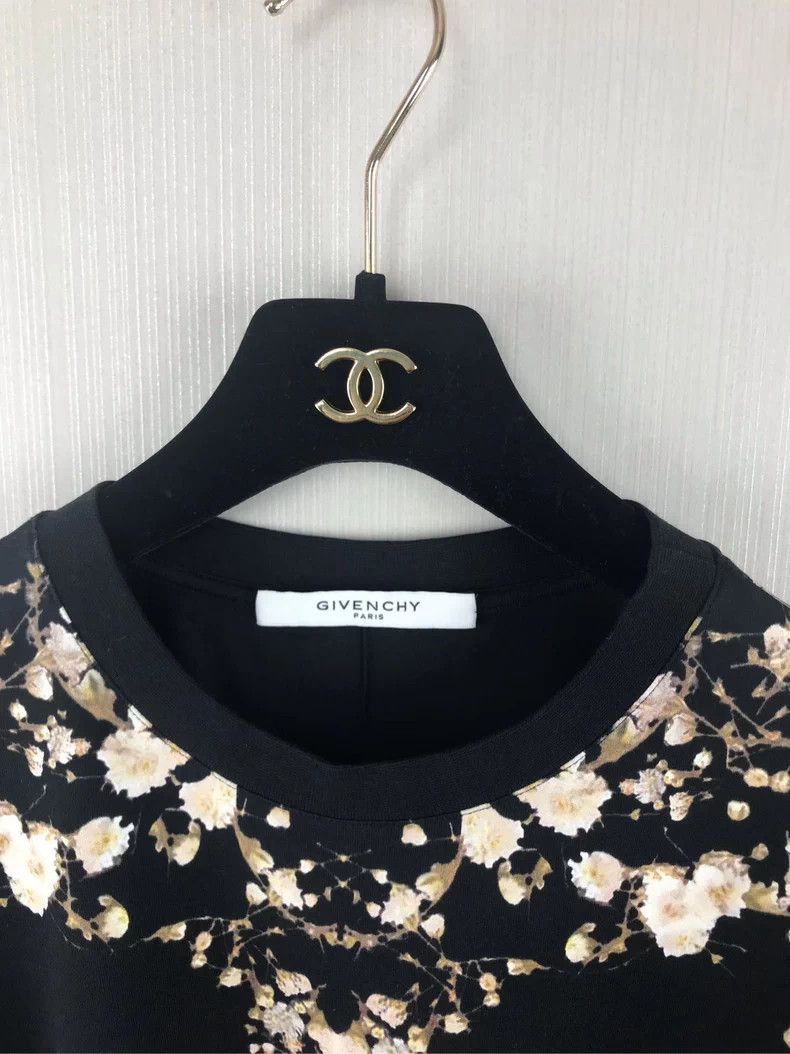 Givenchy Givenchy Gypsophila starry short sleeve Size US S / EU 44-46 / 1 - 3 Thumbnail