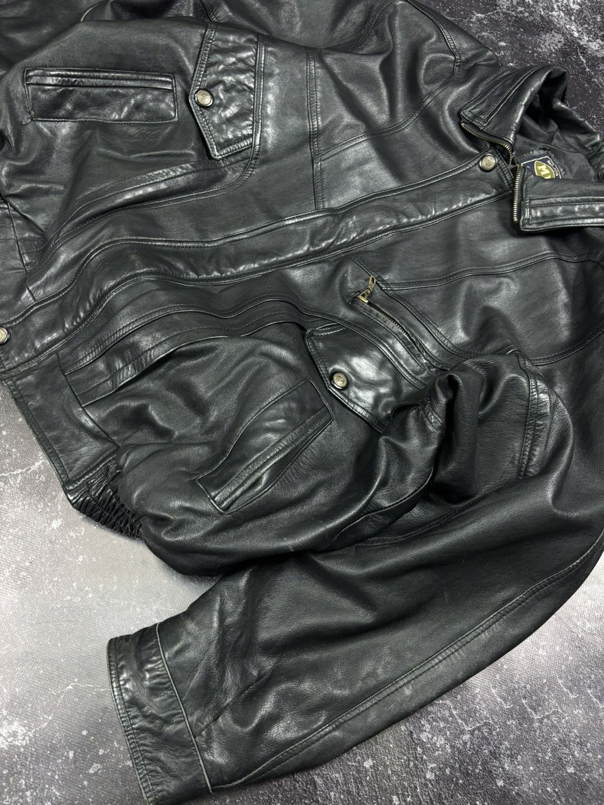 Vintage Vintage Leather bomber jacket Size US XXL / EU 58 / 5 - 7 Thumbnail