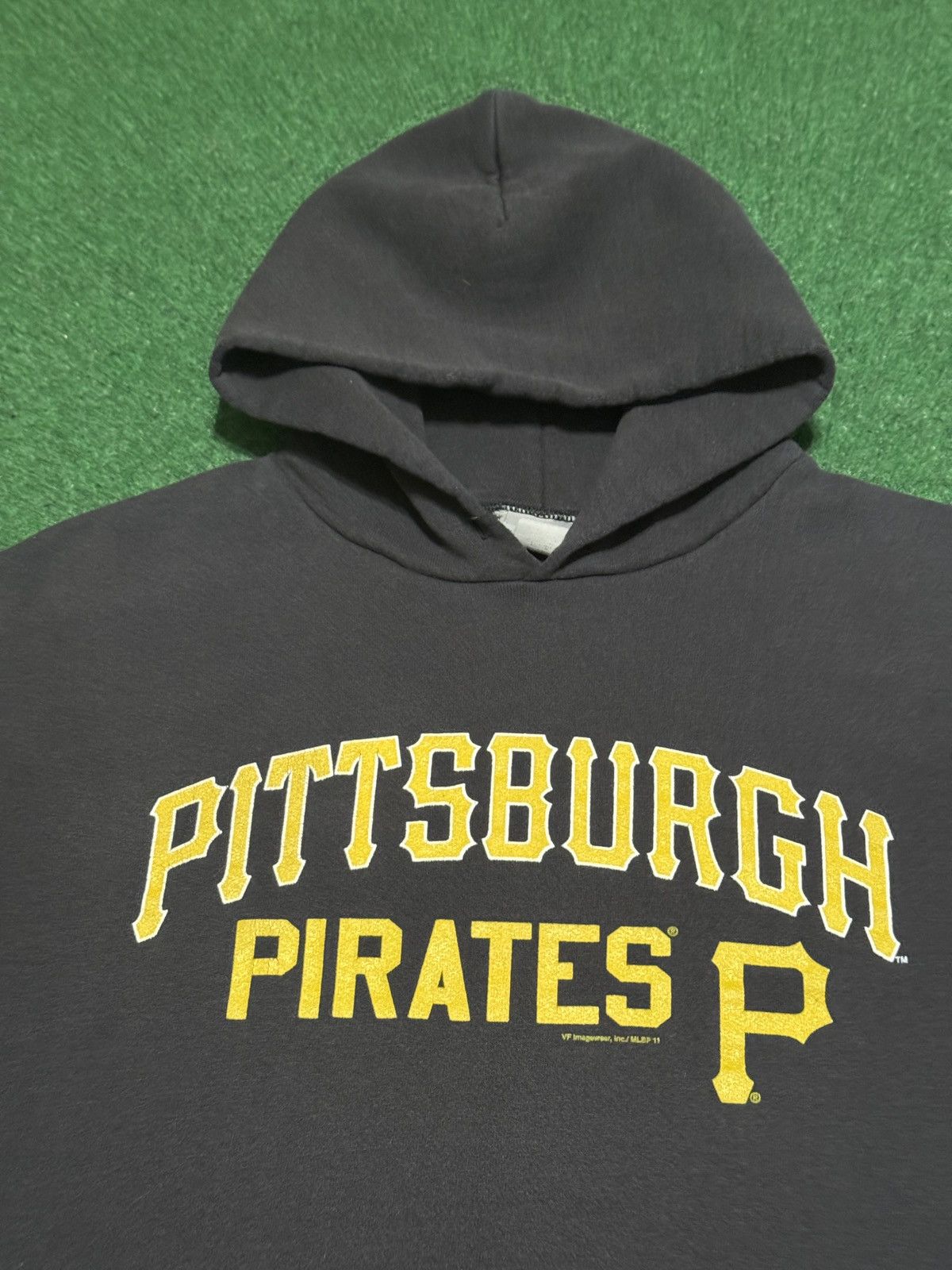 MLB Pirates Baseball Boxy Hoodie Faded Black Large 26x28 Size US L / EU 52-54 / 3 - 2 Thumbnail
