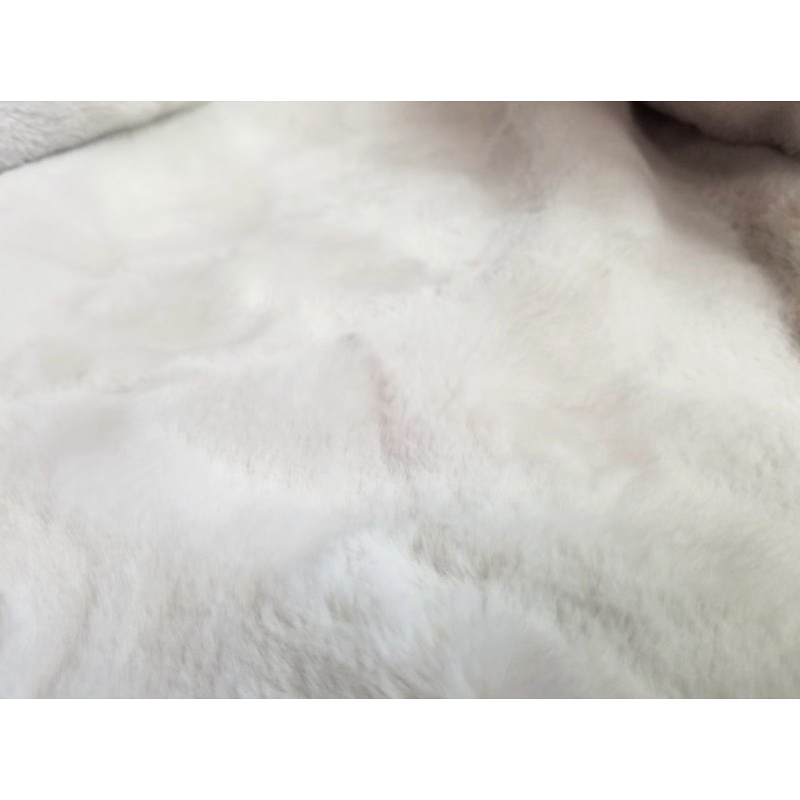Nicole Miller Nicole Miller Vest Womens Reversible Plush Faux Fur Ivory 2XL See Pics Size XXL / US 16-18 / IT 52-54 - 7 Thumbnail